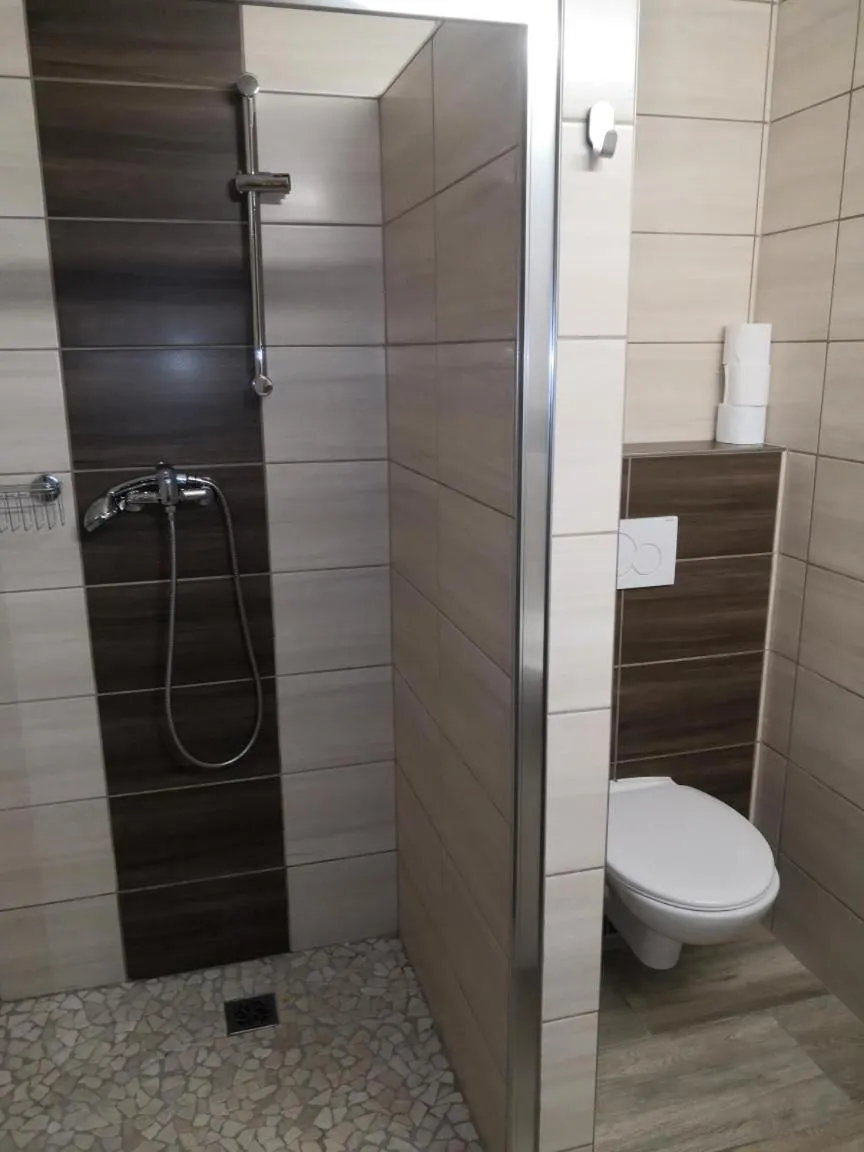 Family Suite - single occupancy in Ubytování v soukromí Klima