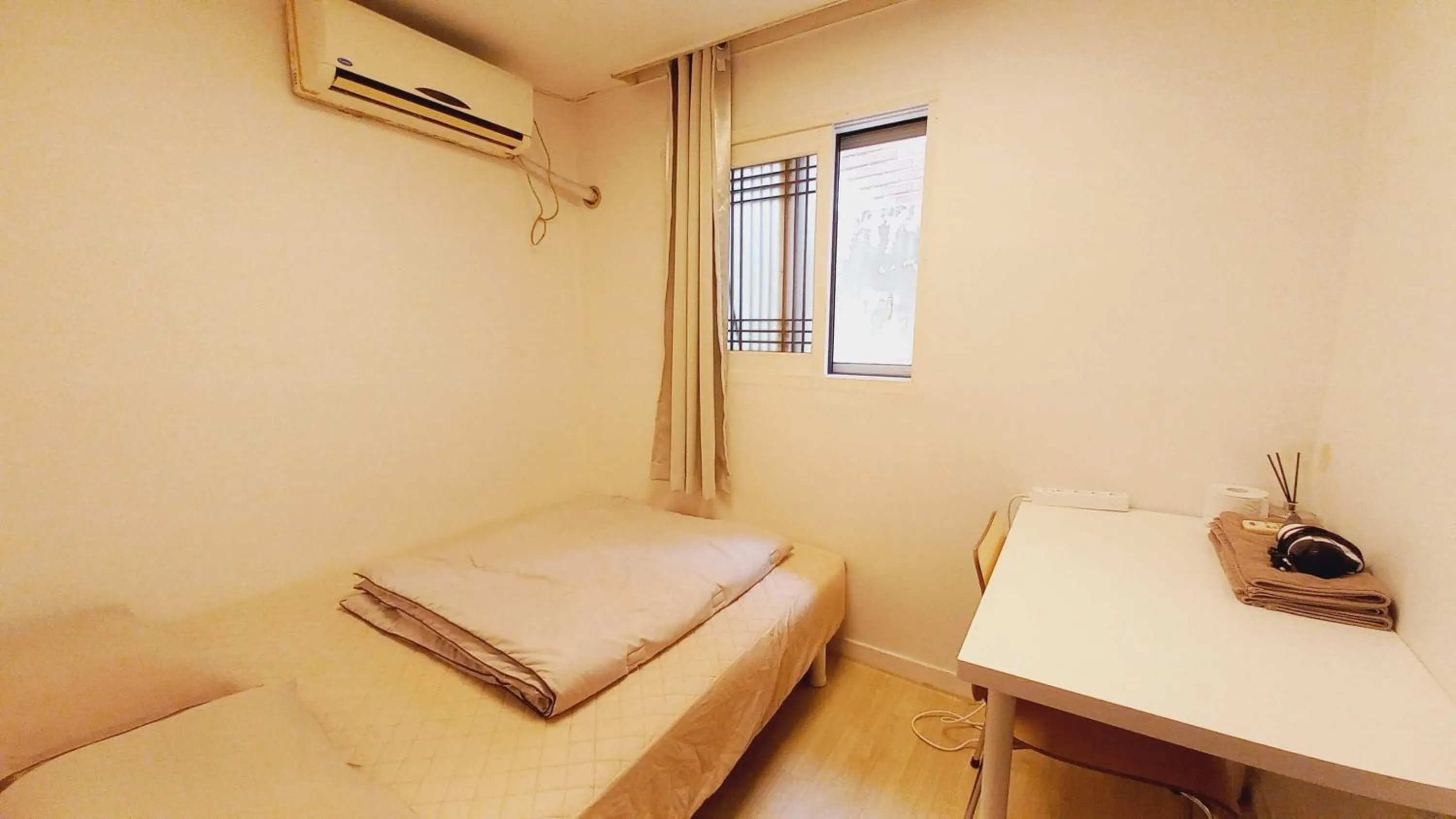 Bed in G Yongsan Inn