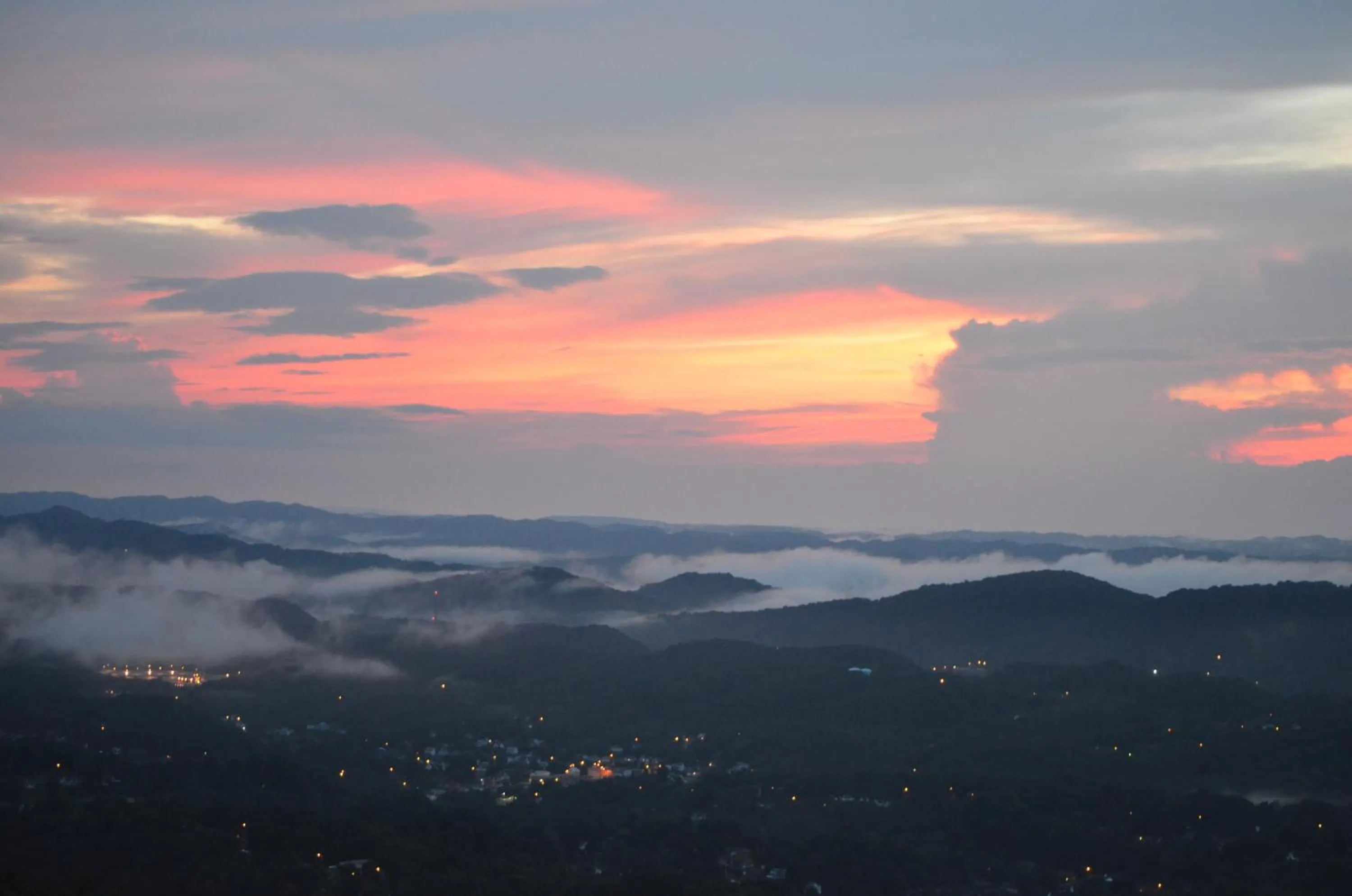 Mountain view in Economy Inn Bluefield