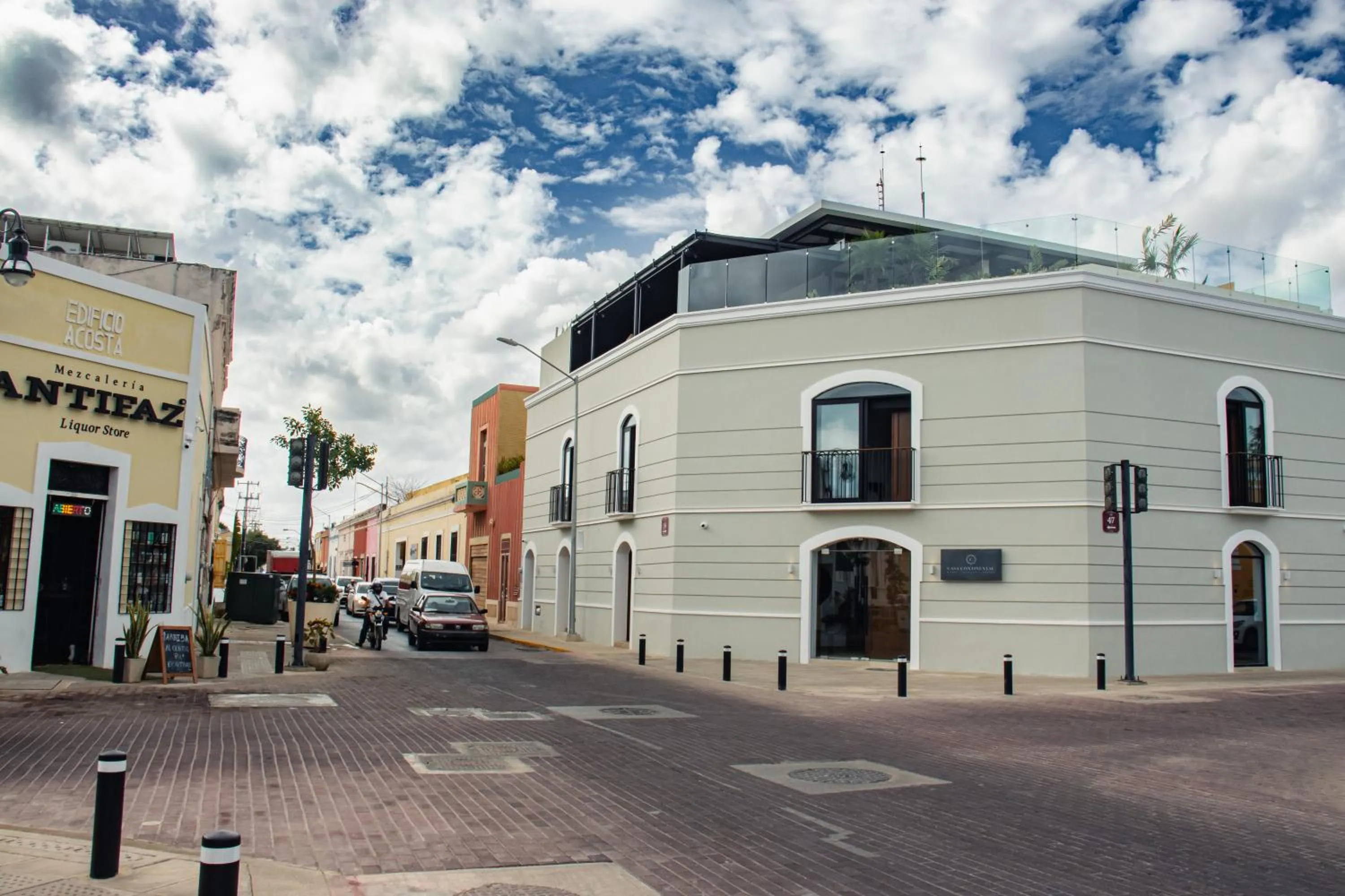 Landmark view in Casa Continental Hotel Boutique & Suites - Adults Only