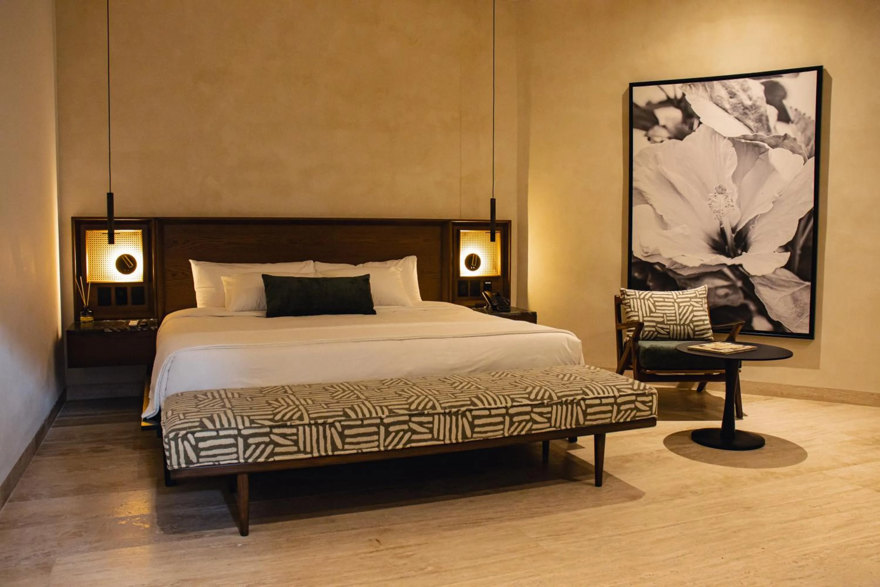 Bedroom, Bed in Casa Continental Hotel Boutique & Suites - Adults Only