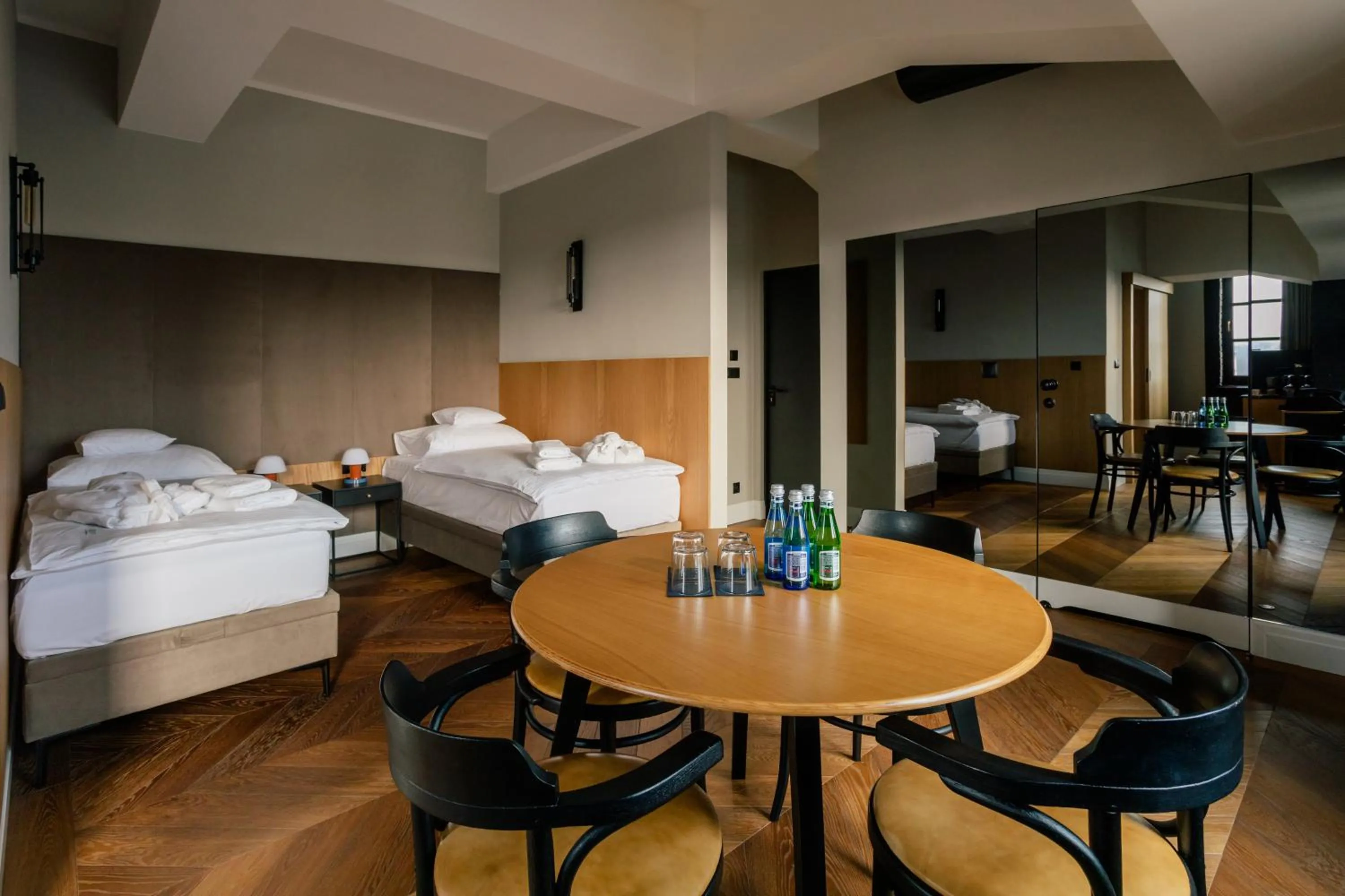 Living room, Bed in 4 Strony Apartamenty w Wodnej Wieży