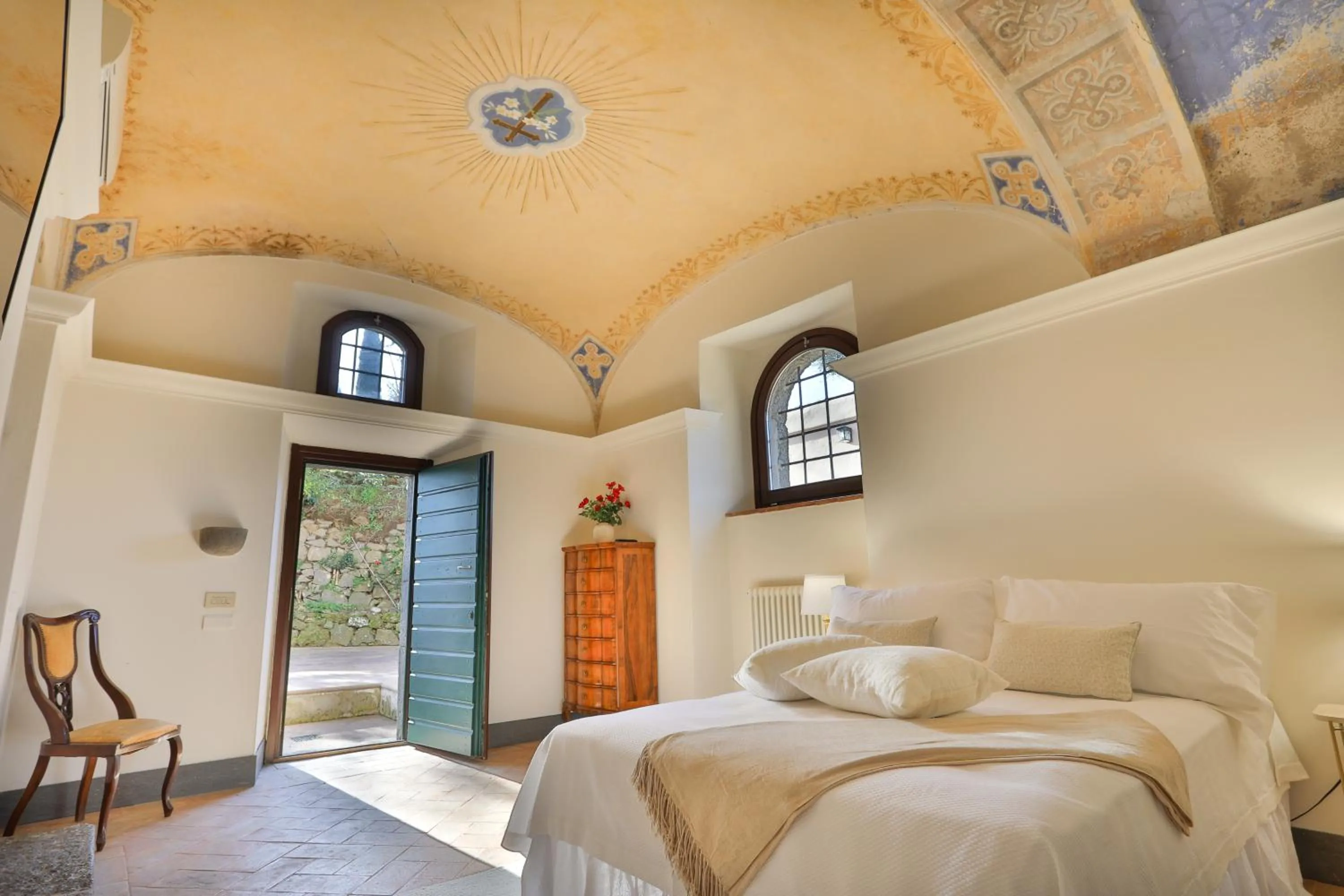 Double Room in Pietra Campana Italian Villa Orvieto