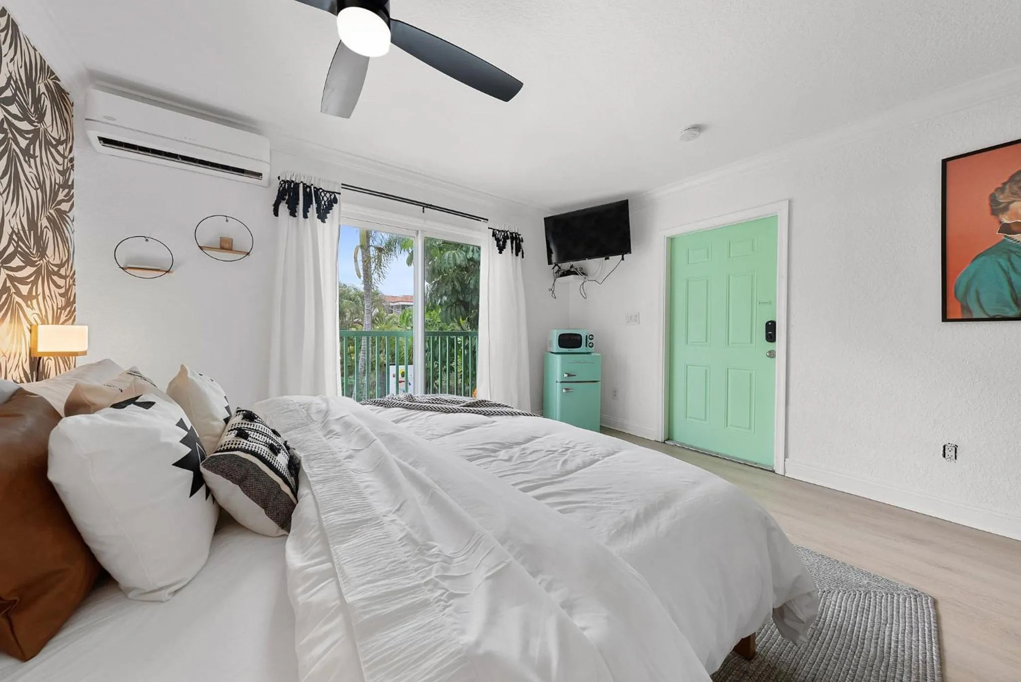 Property building in Las Olas Guest House