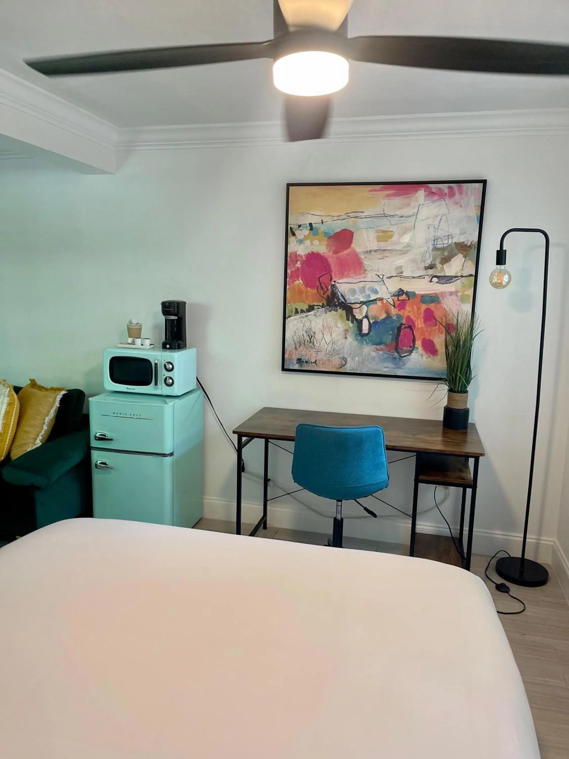 Property building in Las Olas Guest House