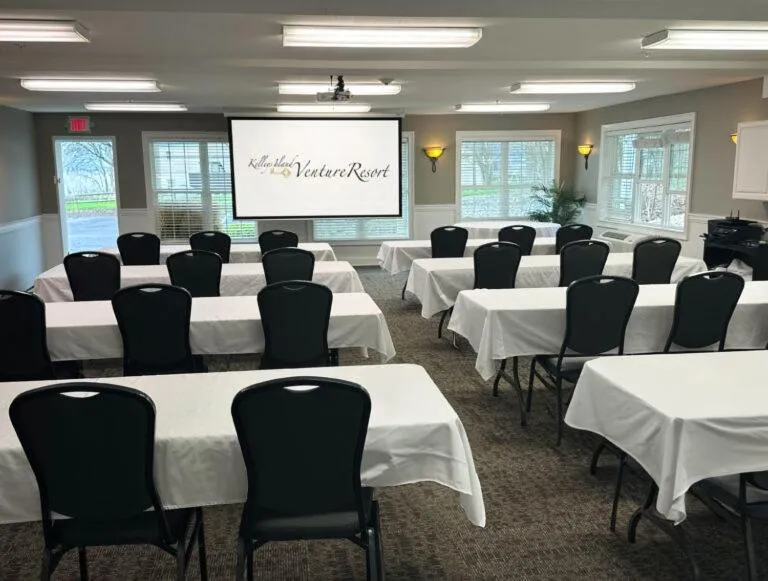 Meeting/conference room in Kelleys Island Venture Resort