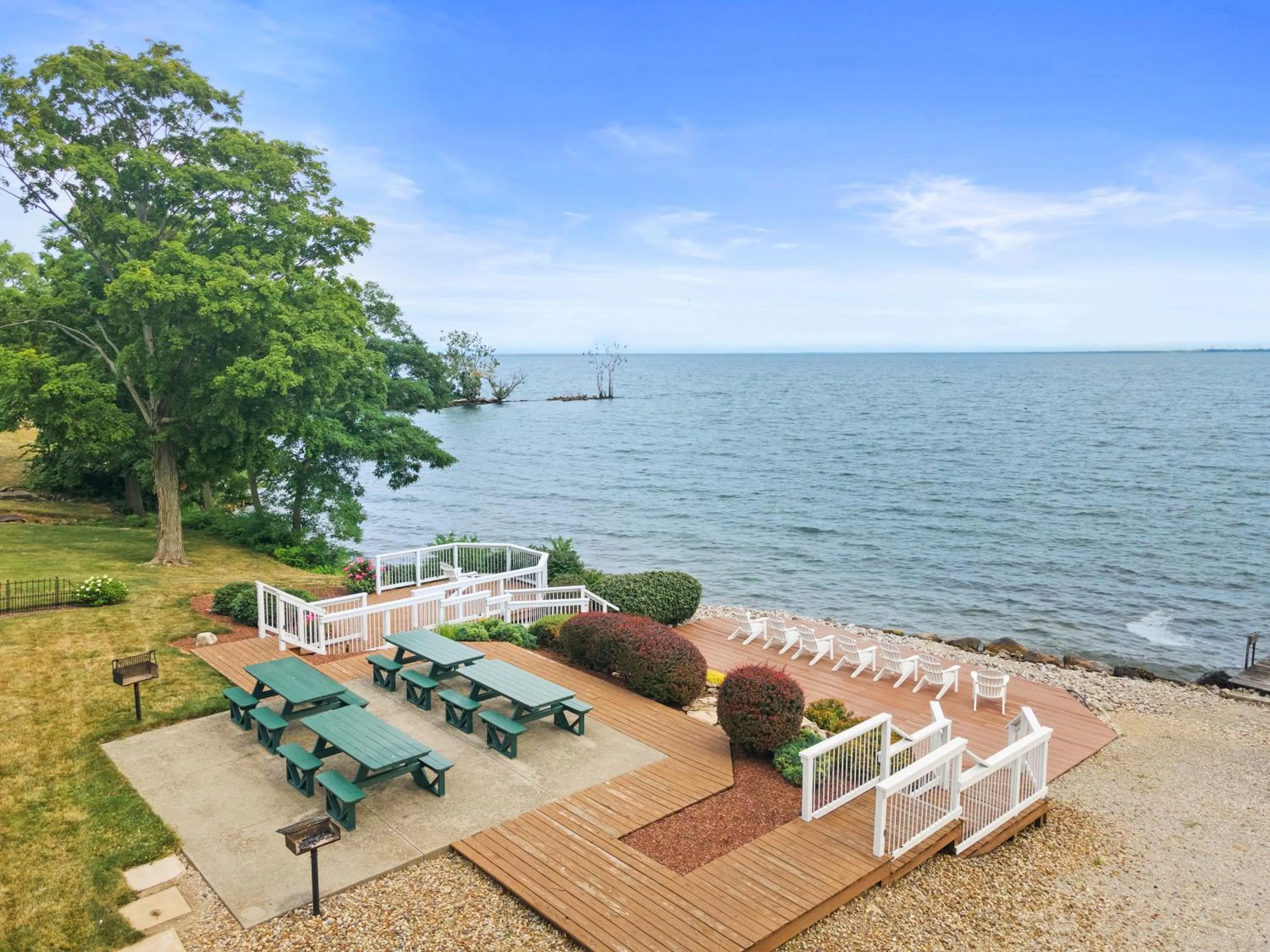 Lake view in Kelleys Island Venture Resort