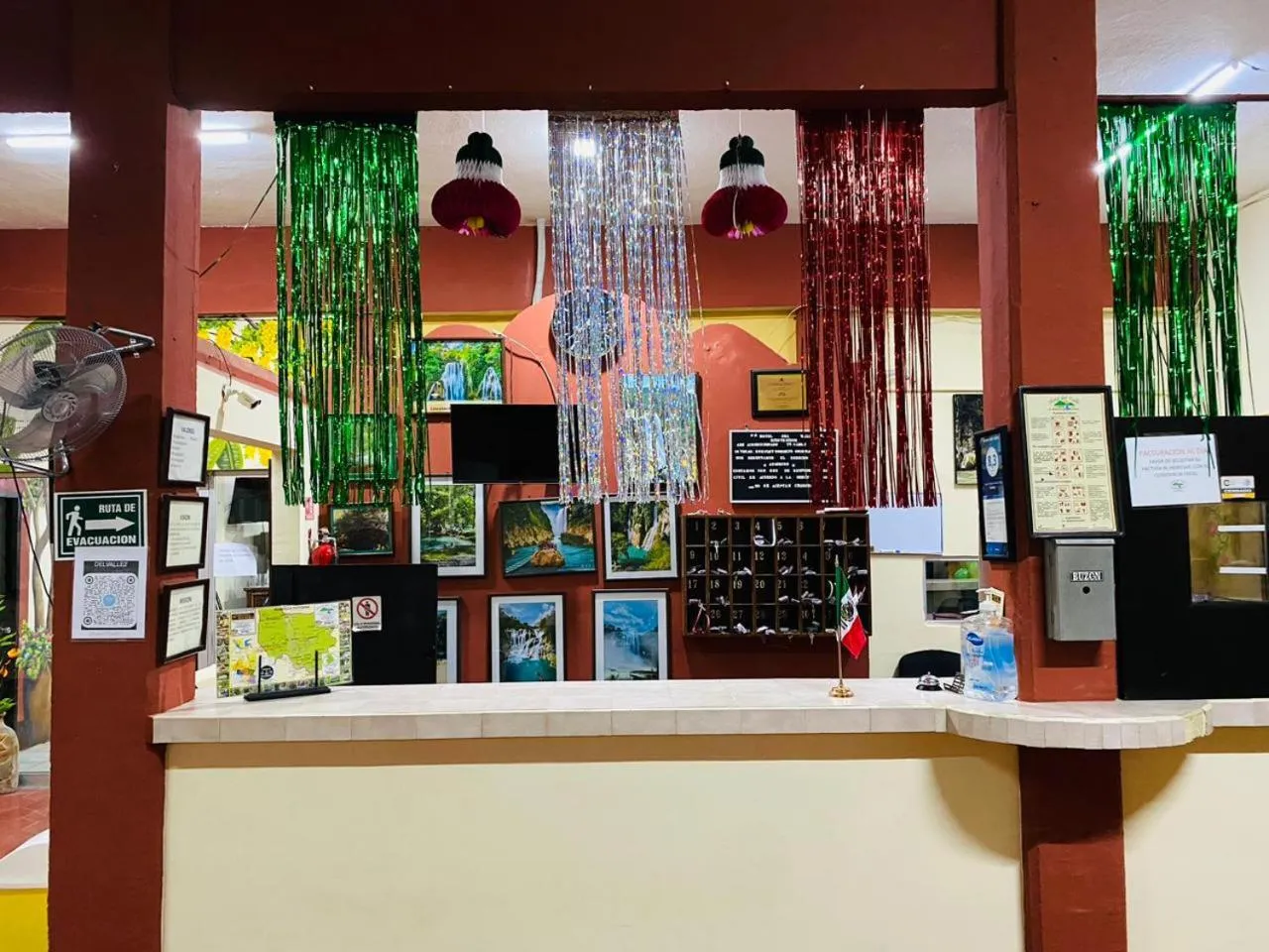 Lobby or reception in Hotel Del Valle