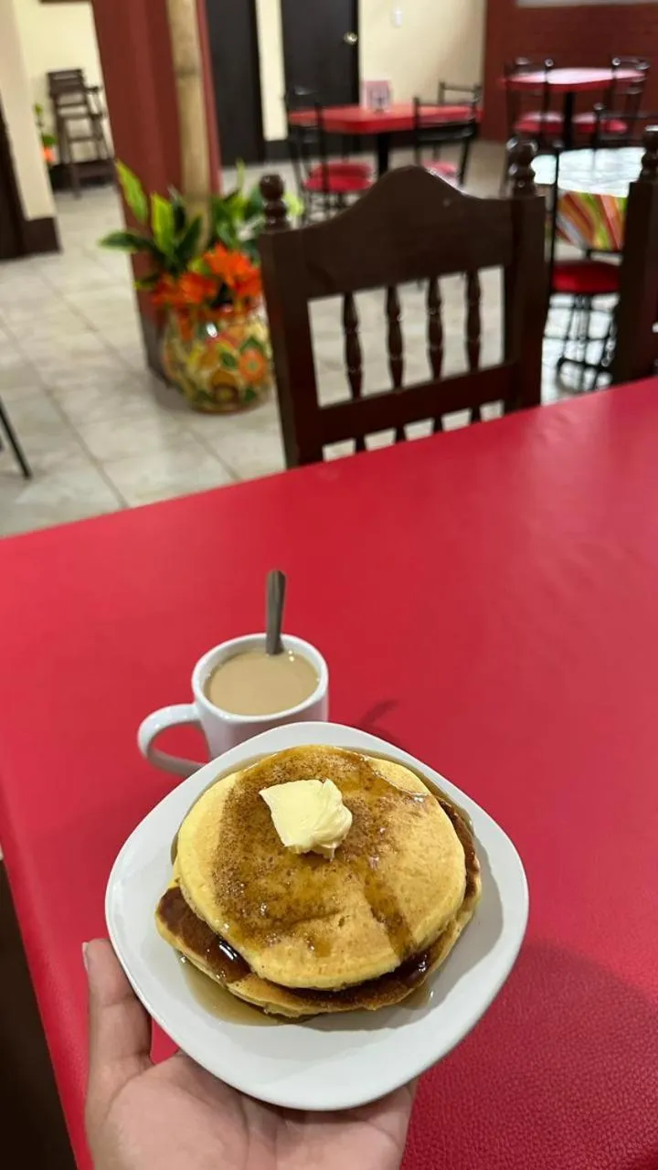 Lunch in Hotel Del Valle