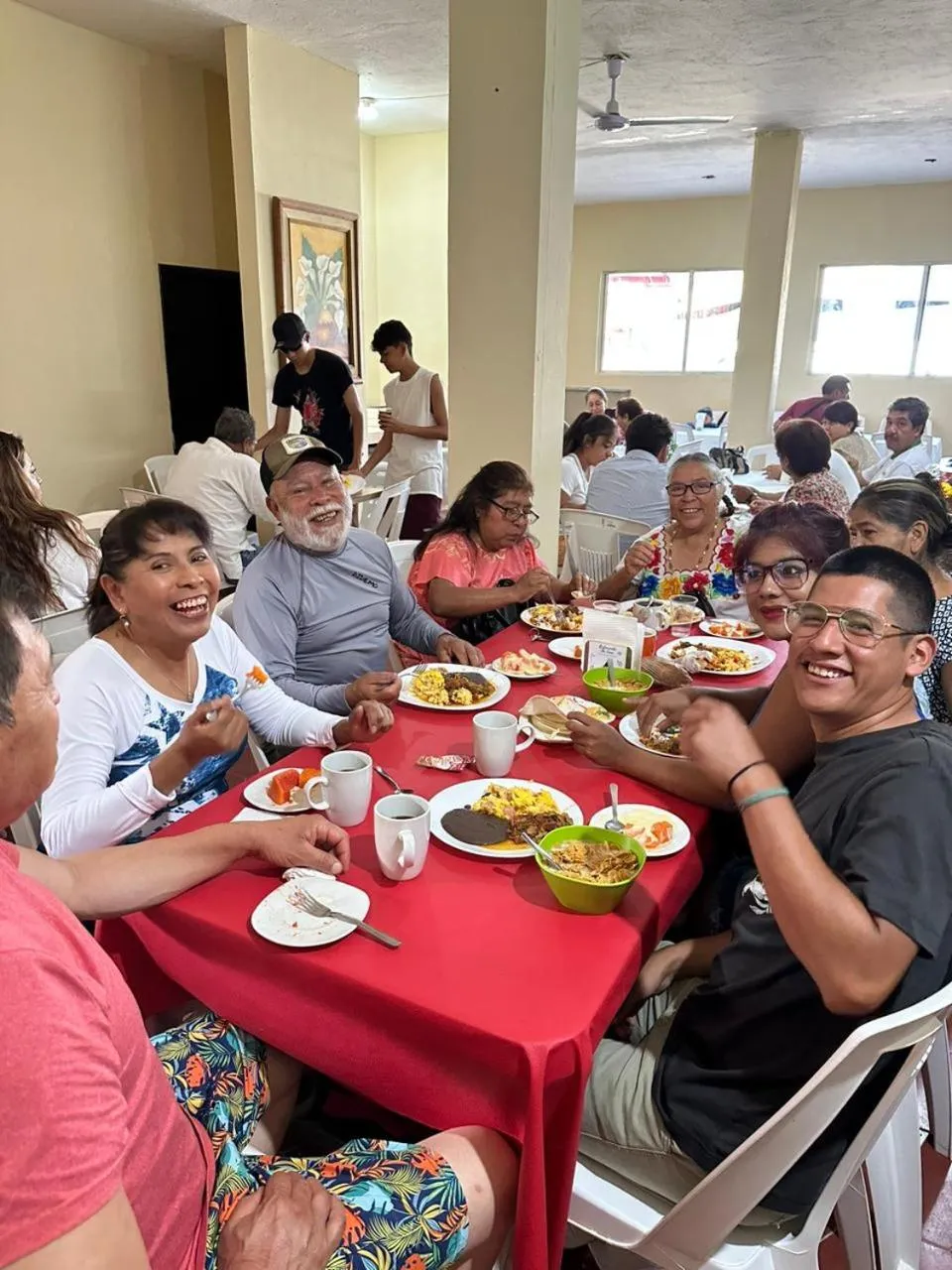 Restaurant/places to eat in Hotel Del Valle