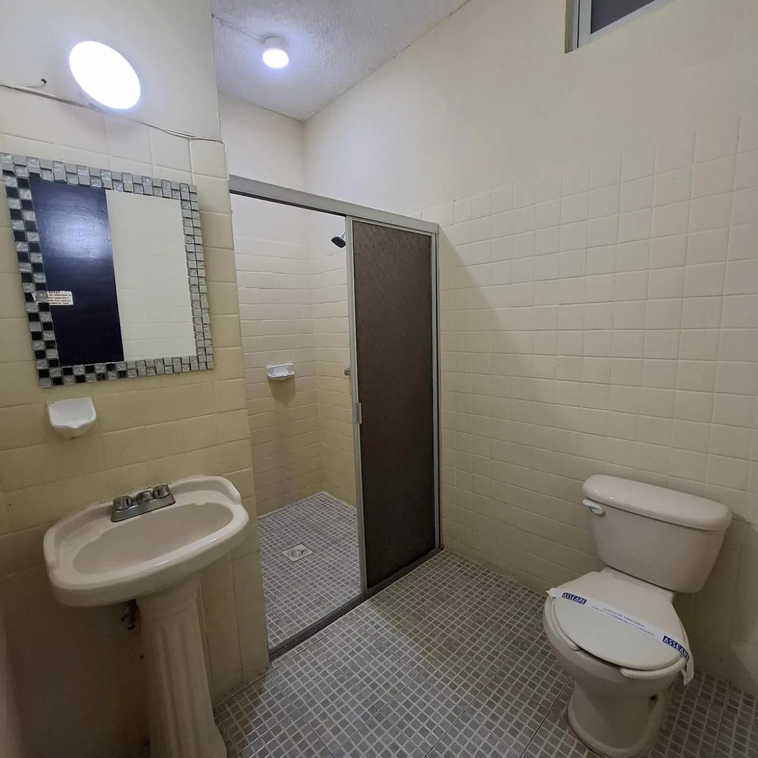 Bathroom in Hotel Del Valle