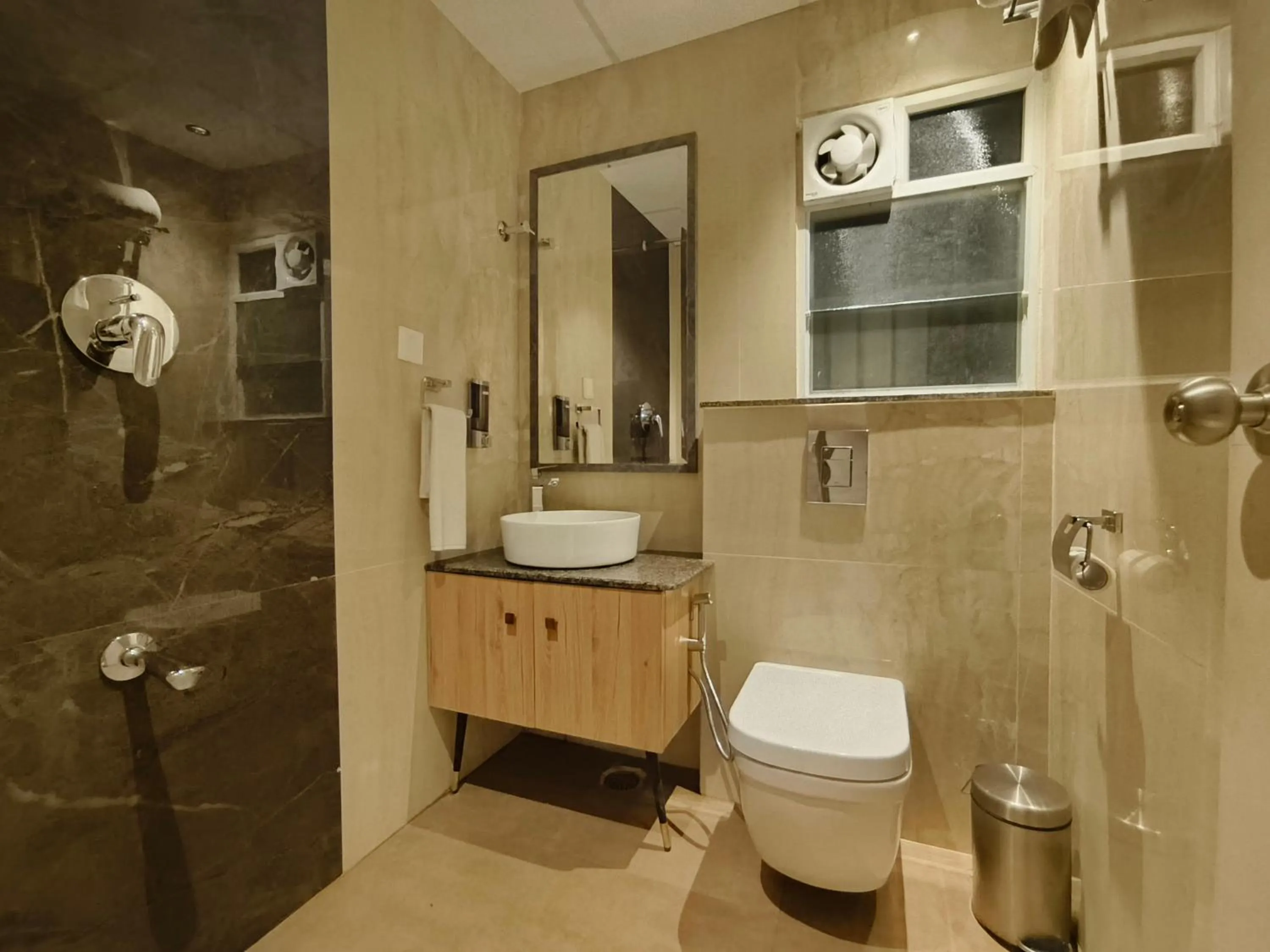 Bathroom in Hotel Le Opera