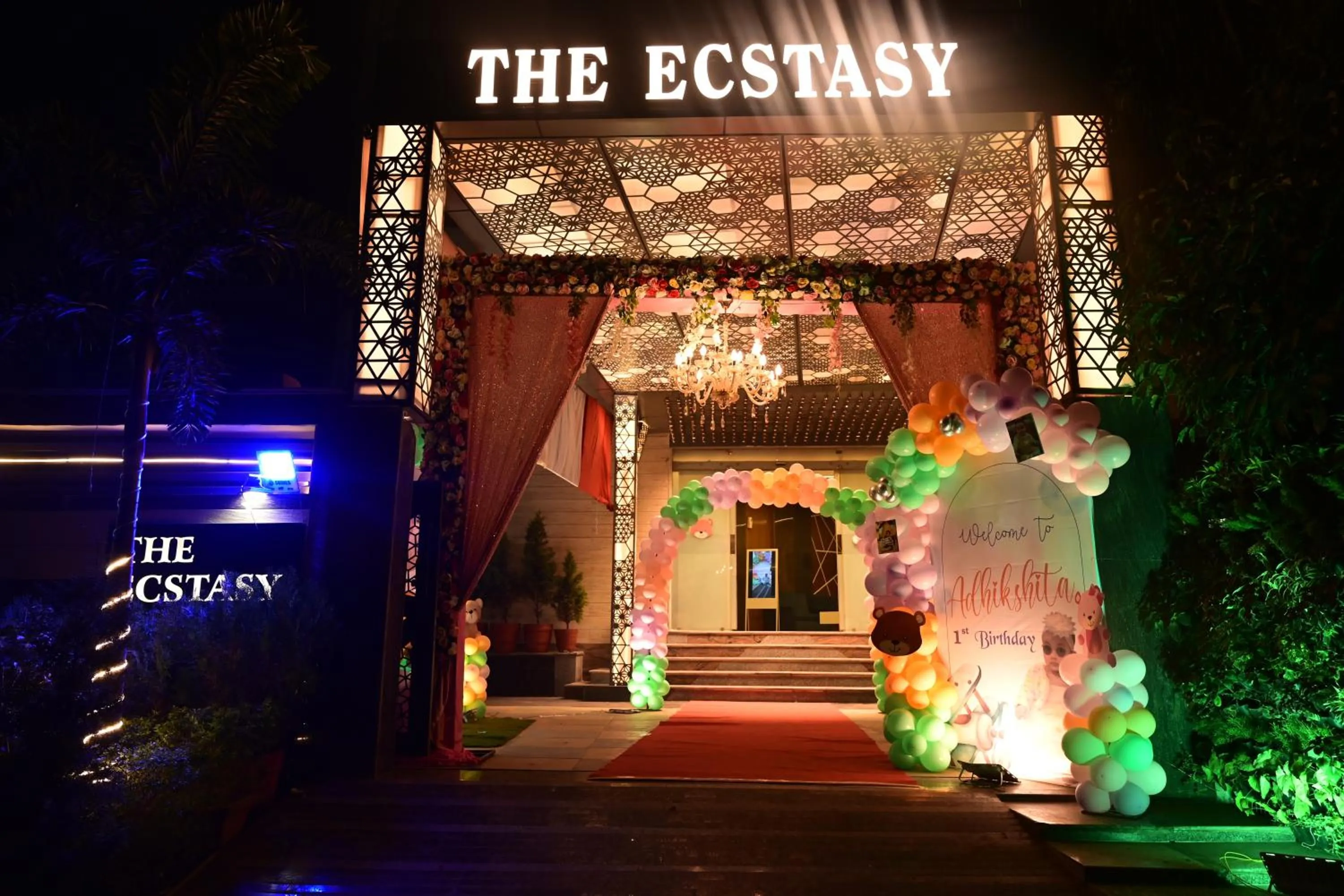 Facade/entrance in The Ecstasy Hotel
