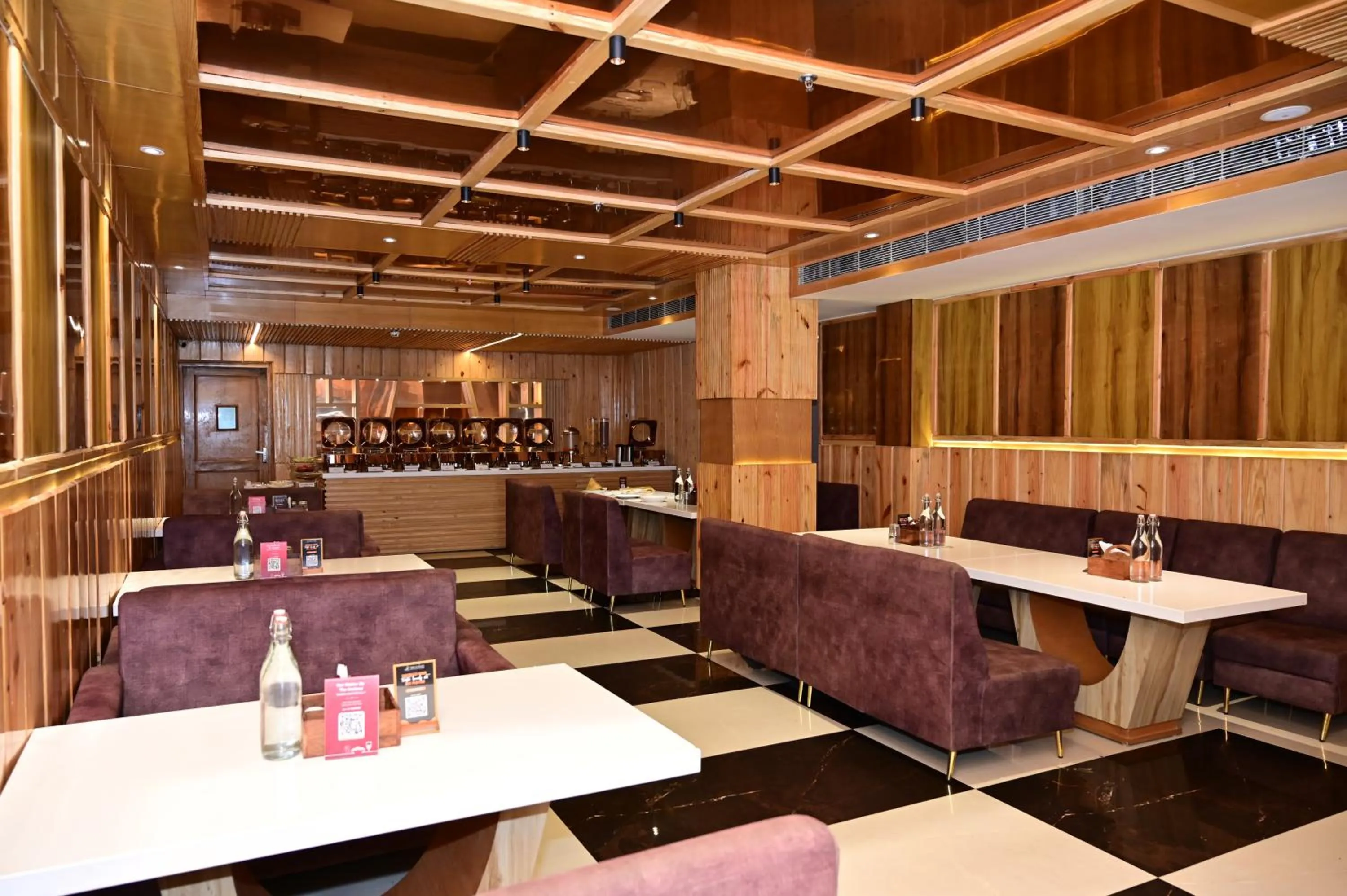 Restaurant/places to eat in The Ecstasy Hotel