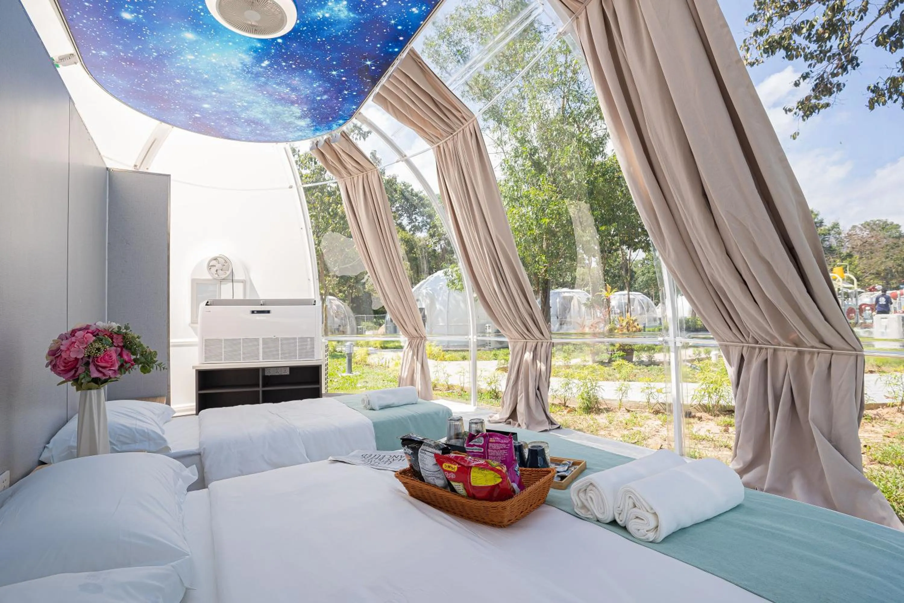 Bedroom, Bed in BIDONG VIEW RESORT