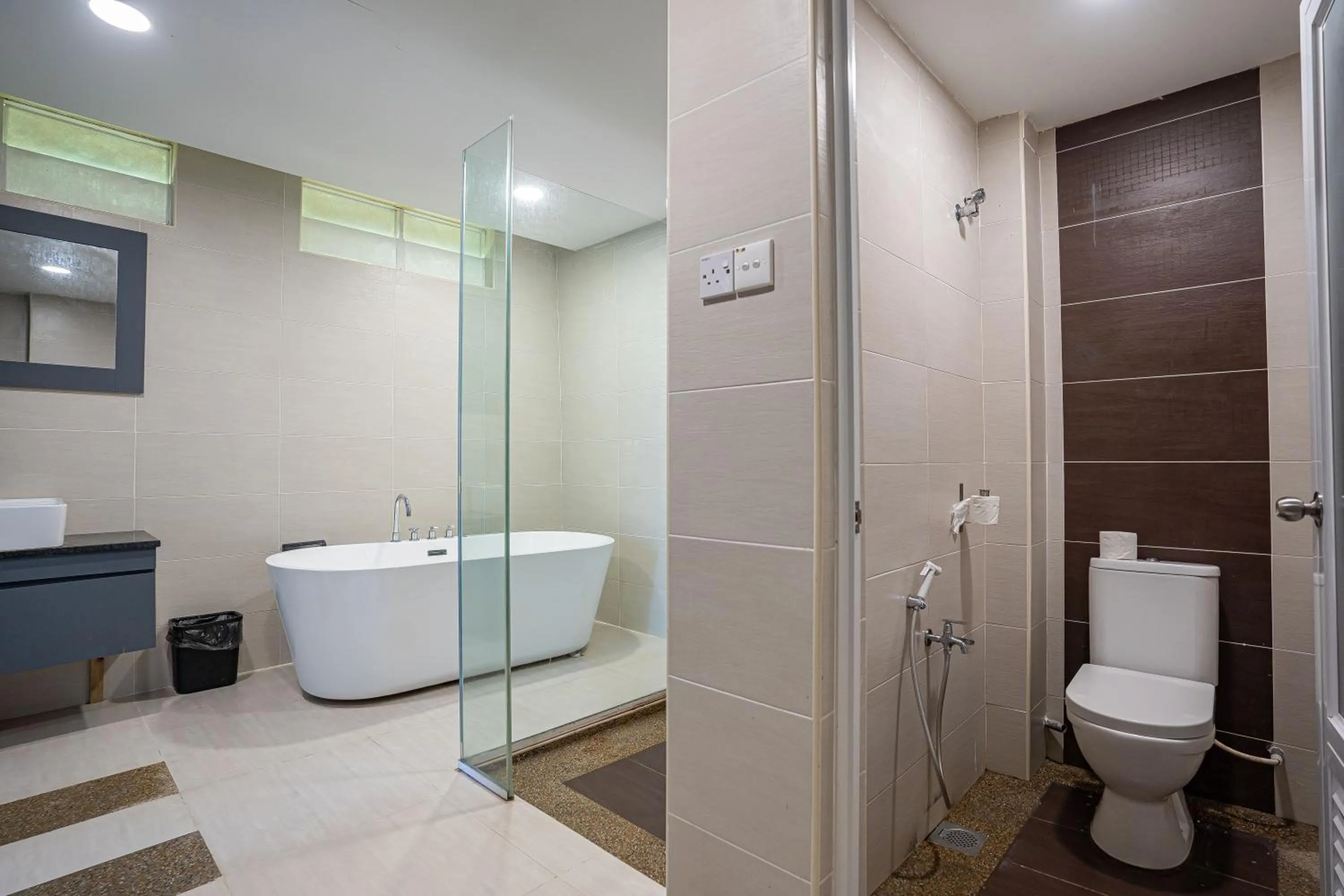 Bathroom in BIDONG VIEW RESORT