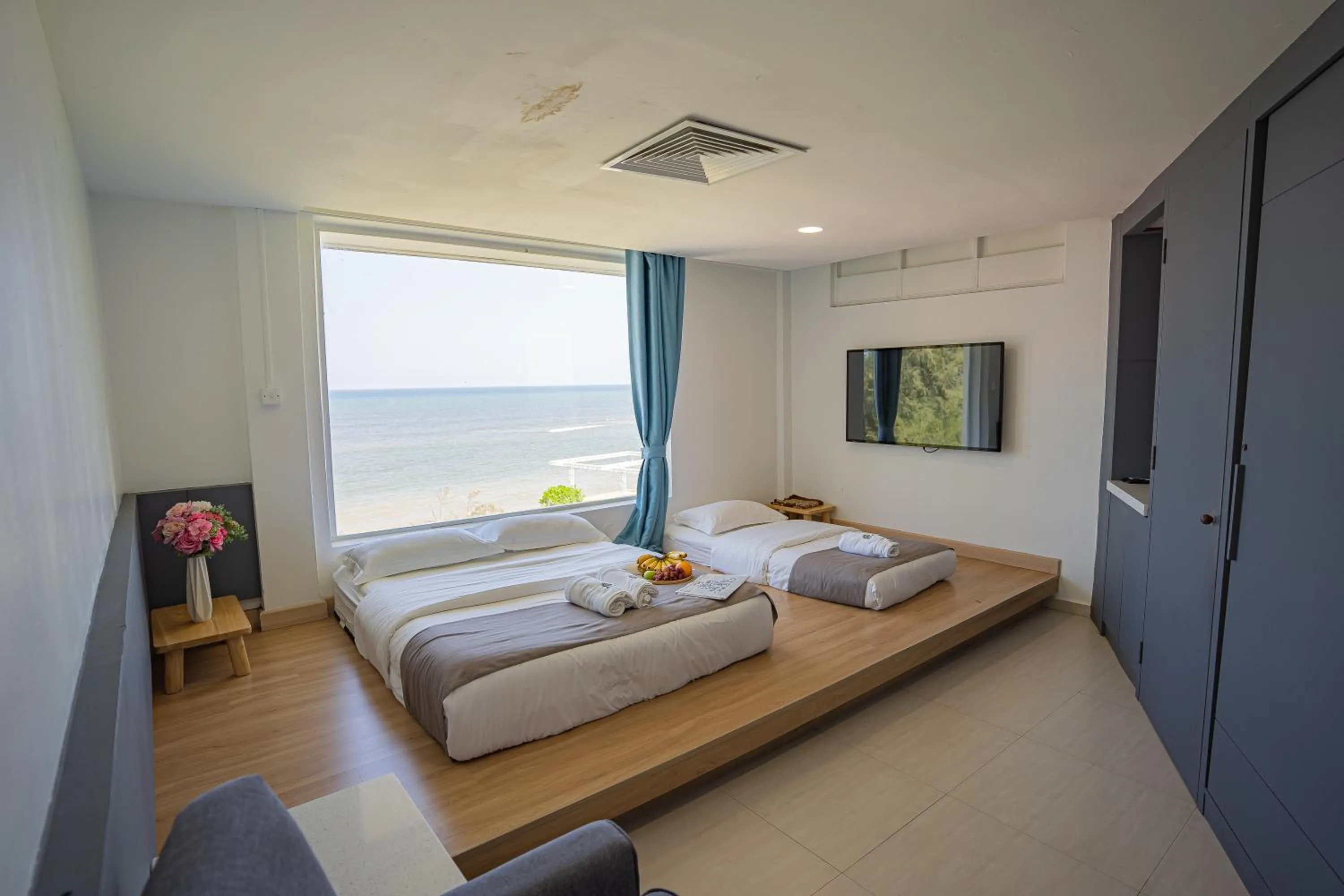 Bedroom, Bed in BIDONG VIEW RESORT