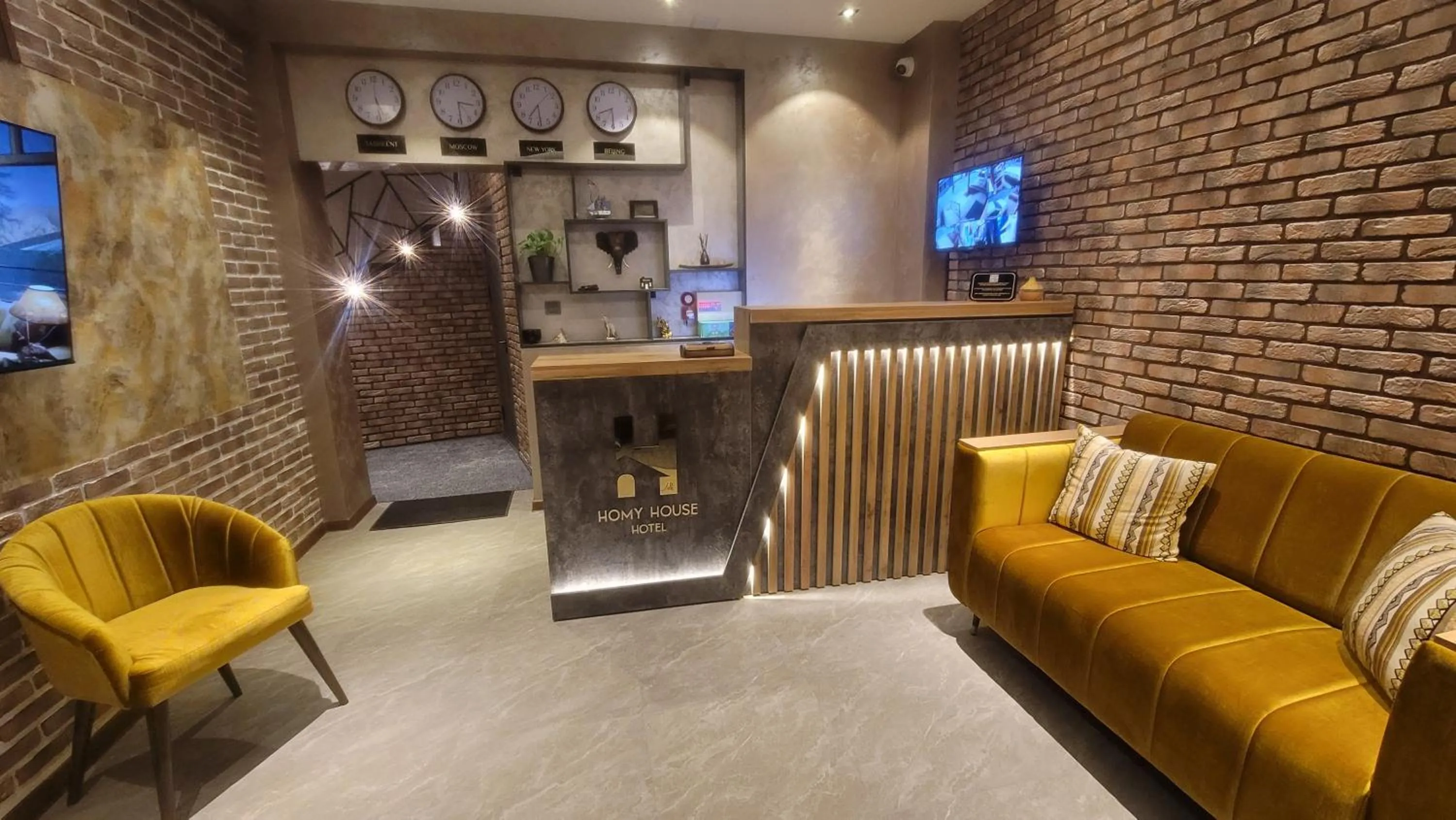 Seating area in Homy House Hotel