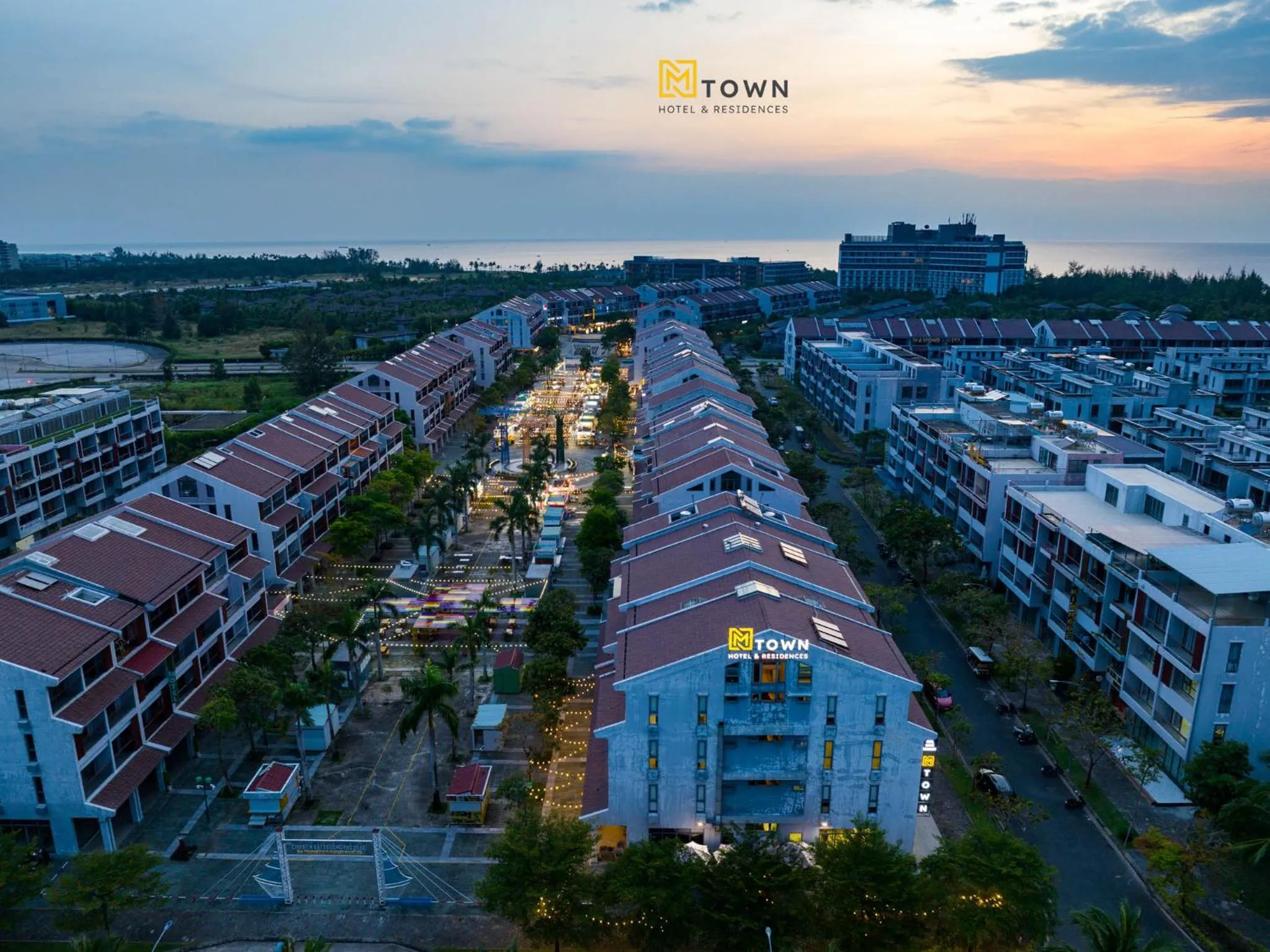Property building in Luxy Park Hotel & Apartments - MTown