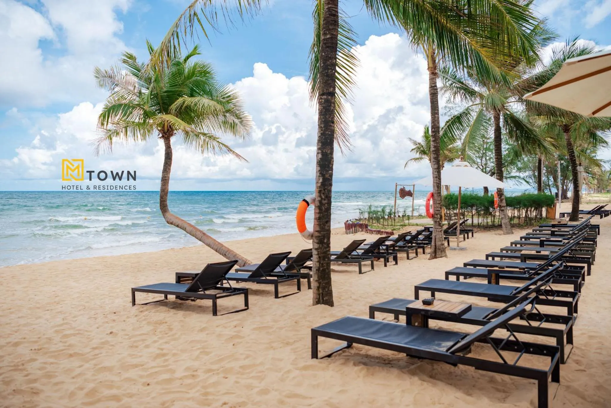 Beach in Luxy Park Hotel & Apartments - MTown