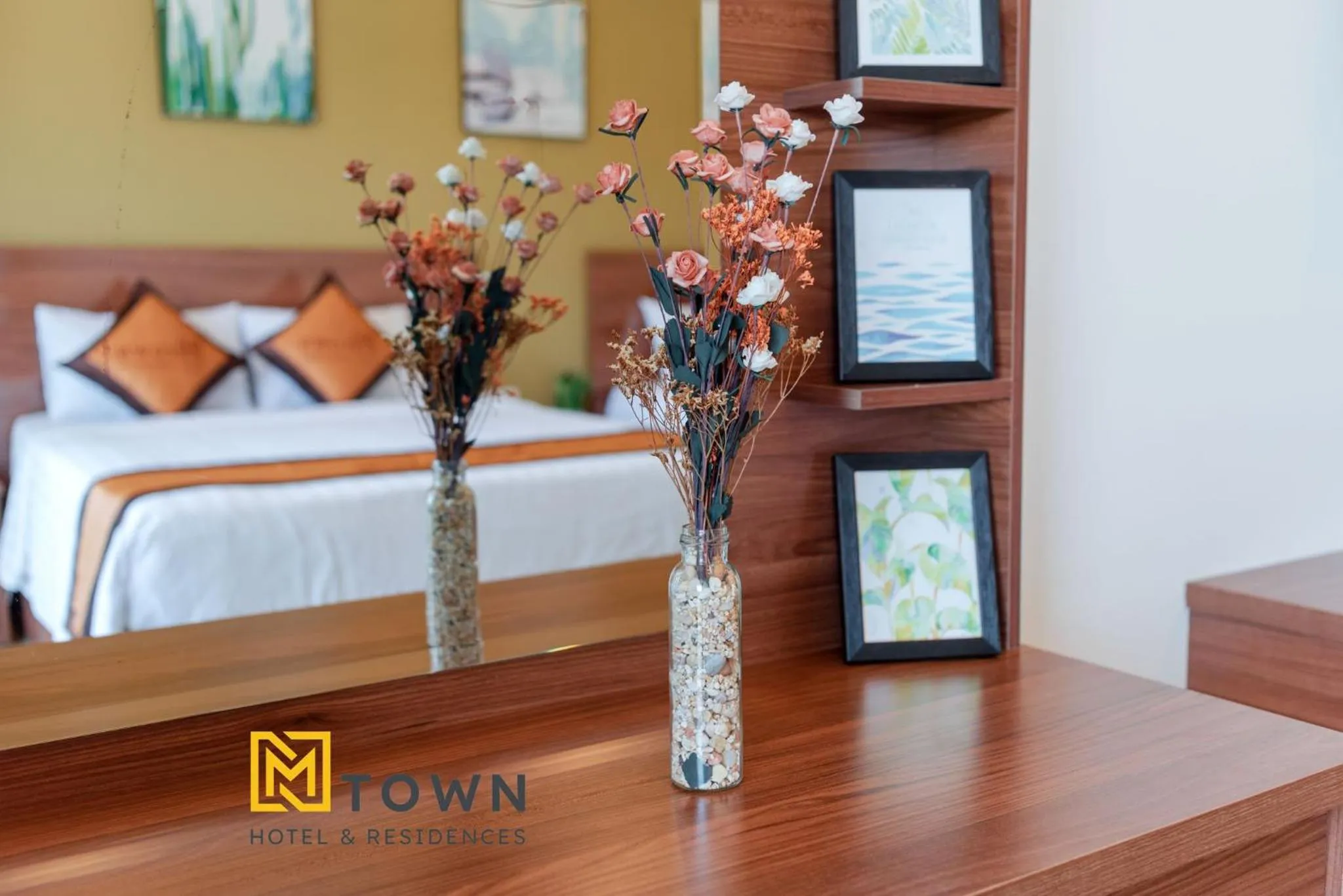 Bed in Luxy Park Hotel & Apartments - MTown