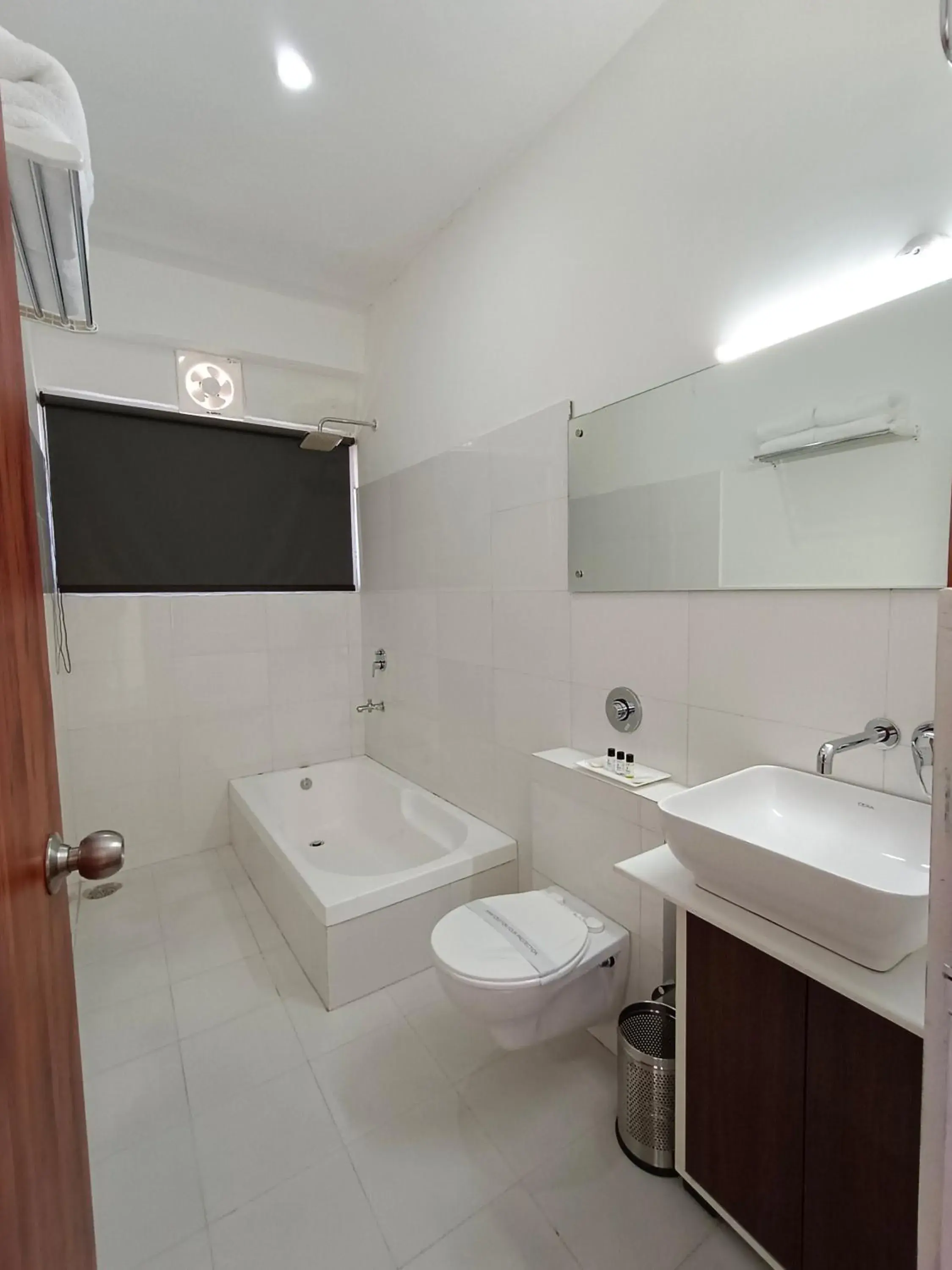 Double Room in Gezellig Inn - Hotel Oasis Double Room in Gezellig Inn - Hotel Oasis