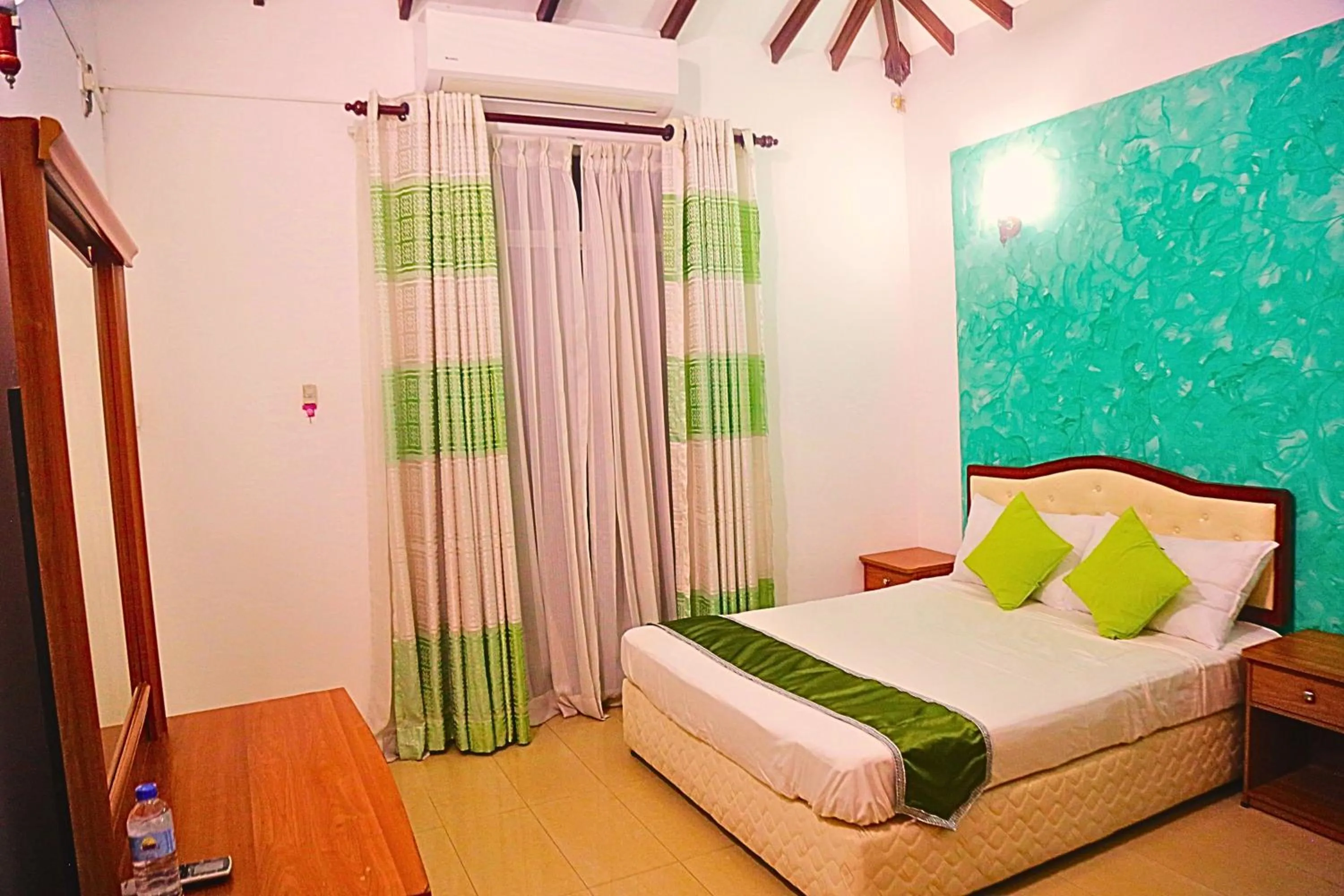 Bedroom, Bed in Ared Villa