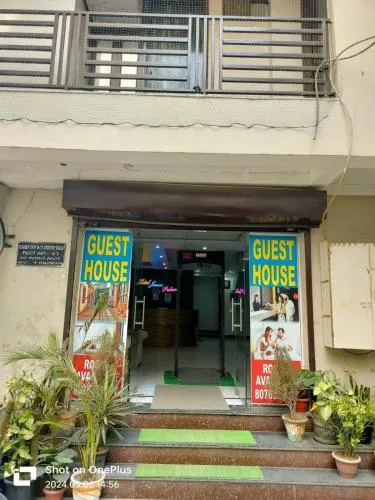 Hotel Janvi Palace