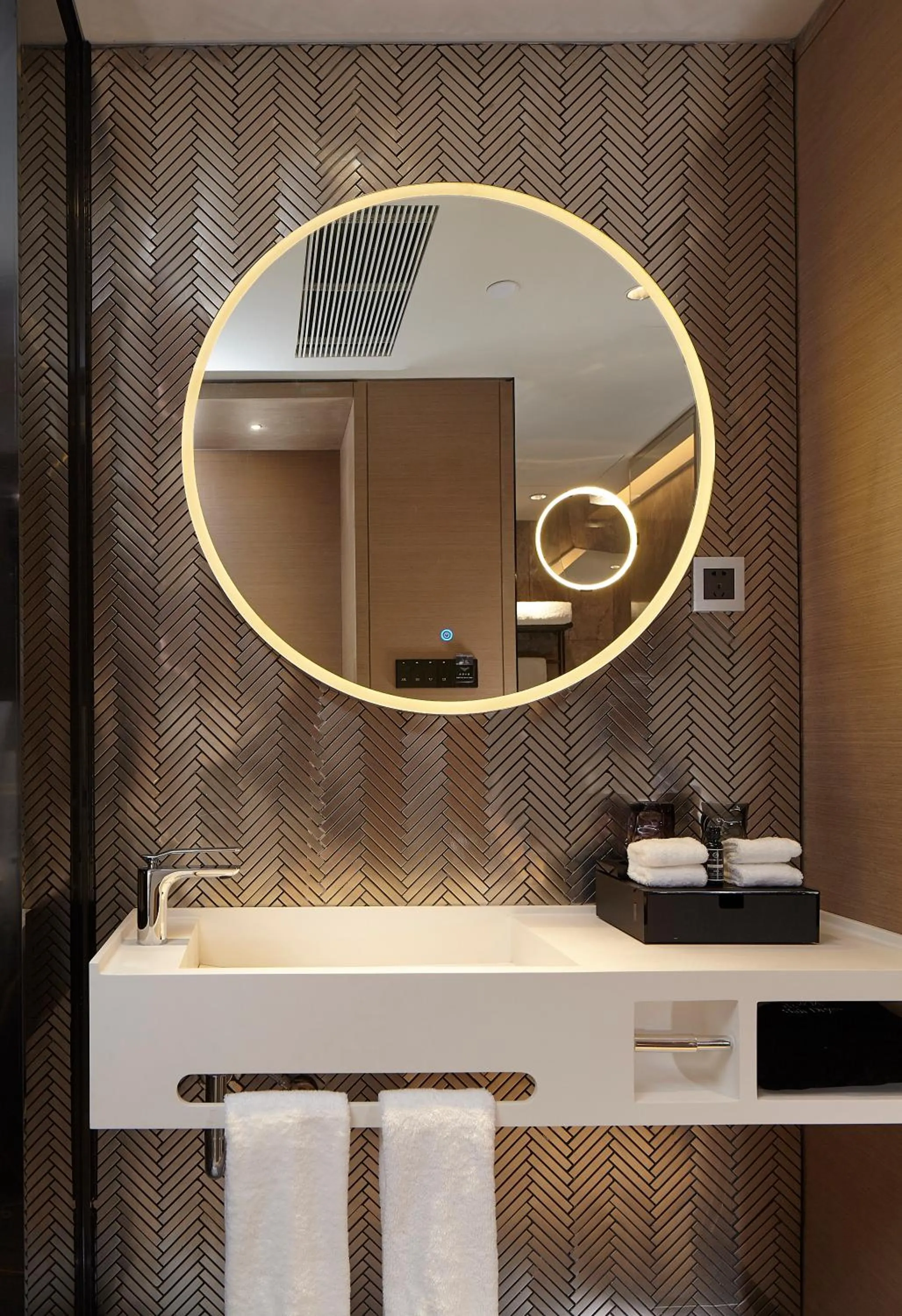 Coffee/tea facilities in Intercity Yangzhou Slender West Lake