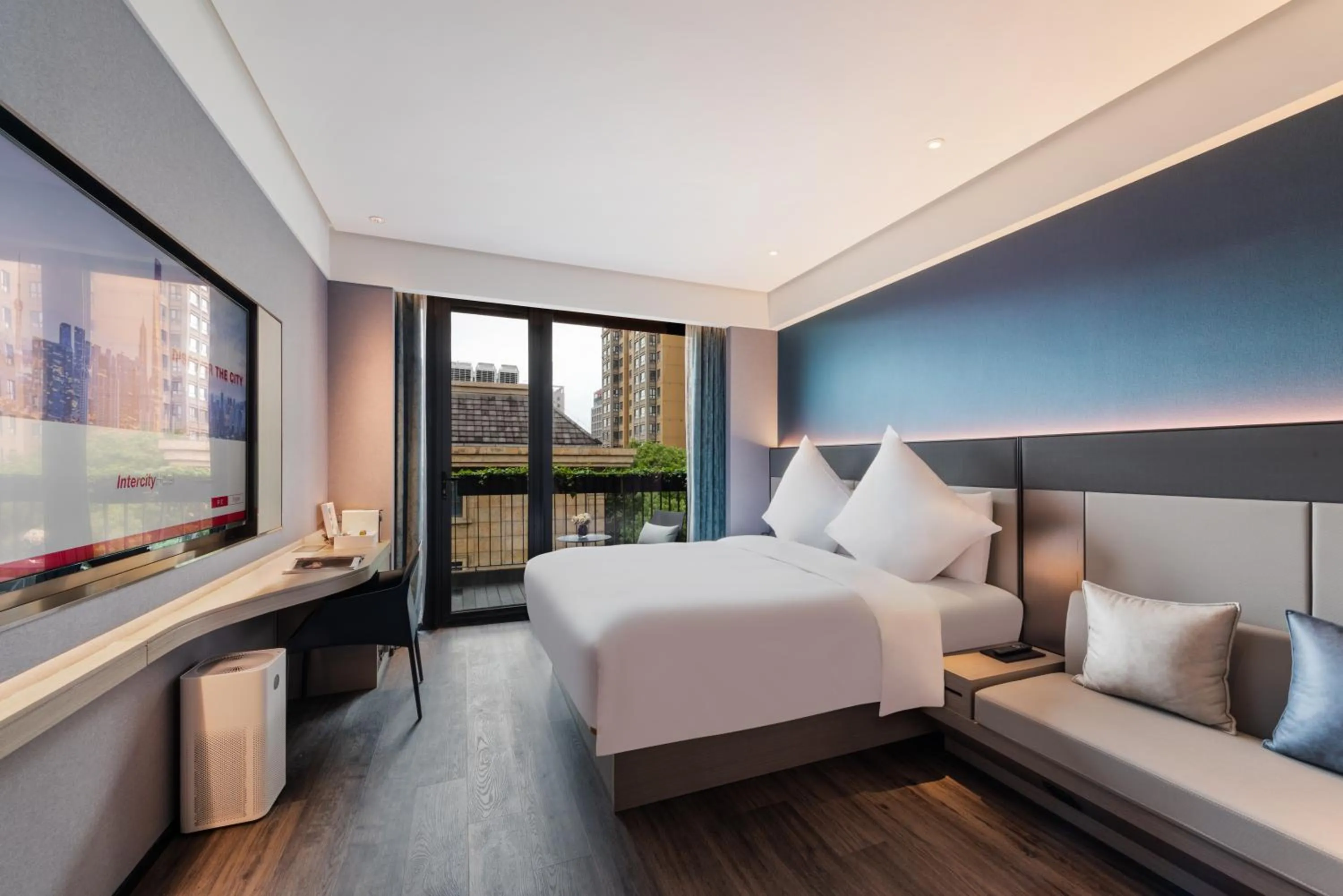 Bedroom, Bed in Intercity Yangzhou Slender West Lake