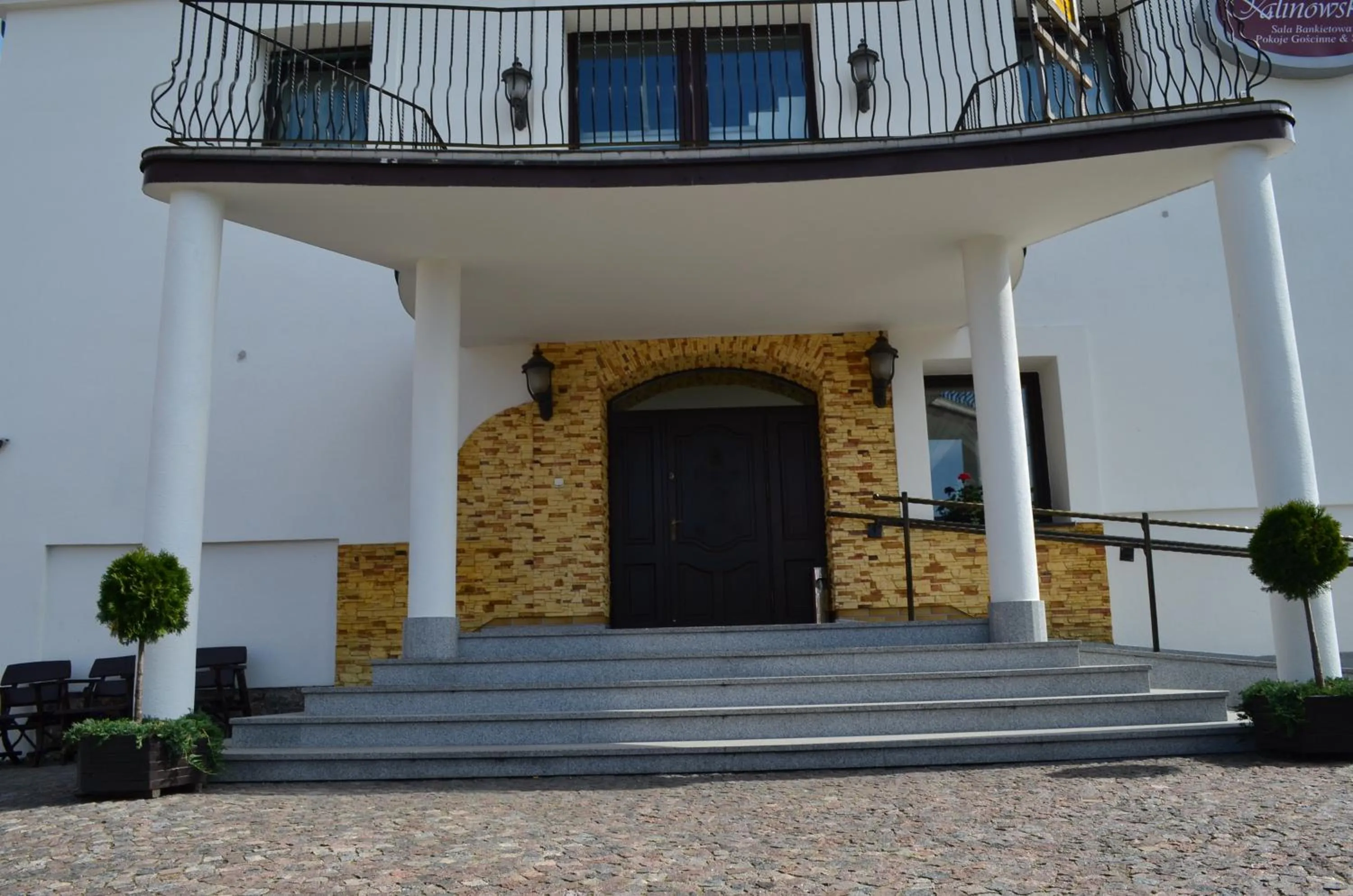 Sala Bankietowa i Pokoje Gościnne