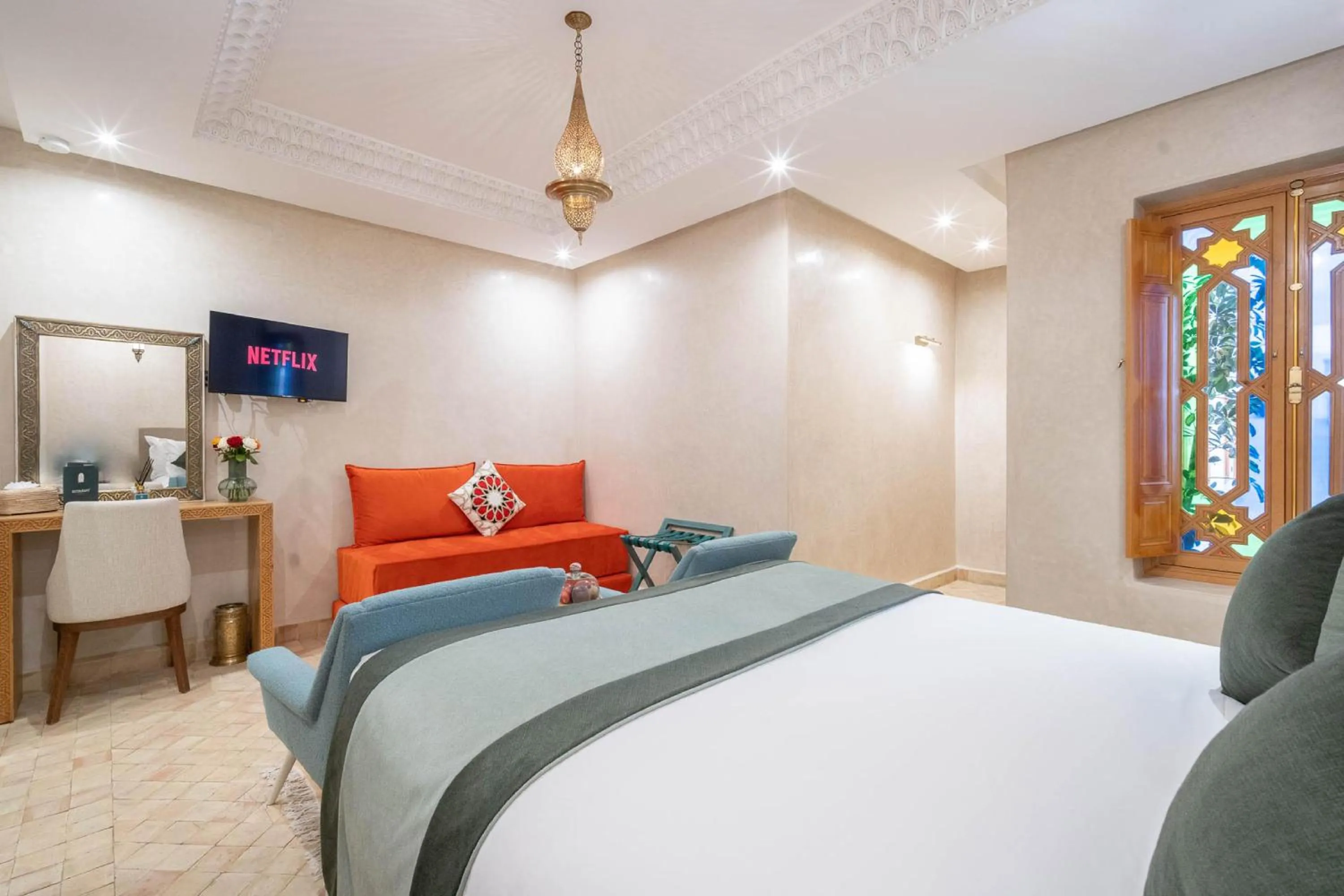 TV and multimedia, Bed in Riad Atlas Palace & SPA