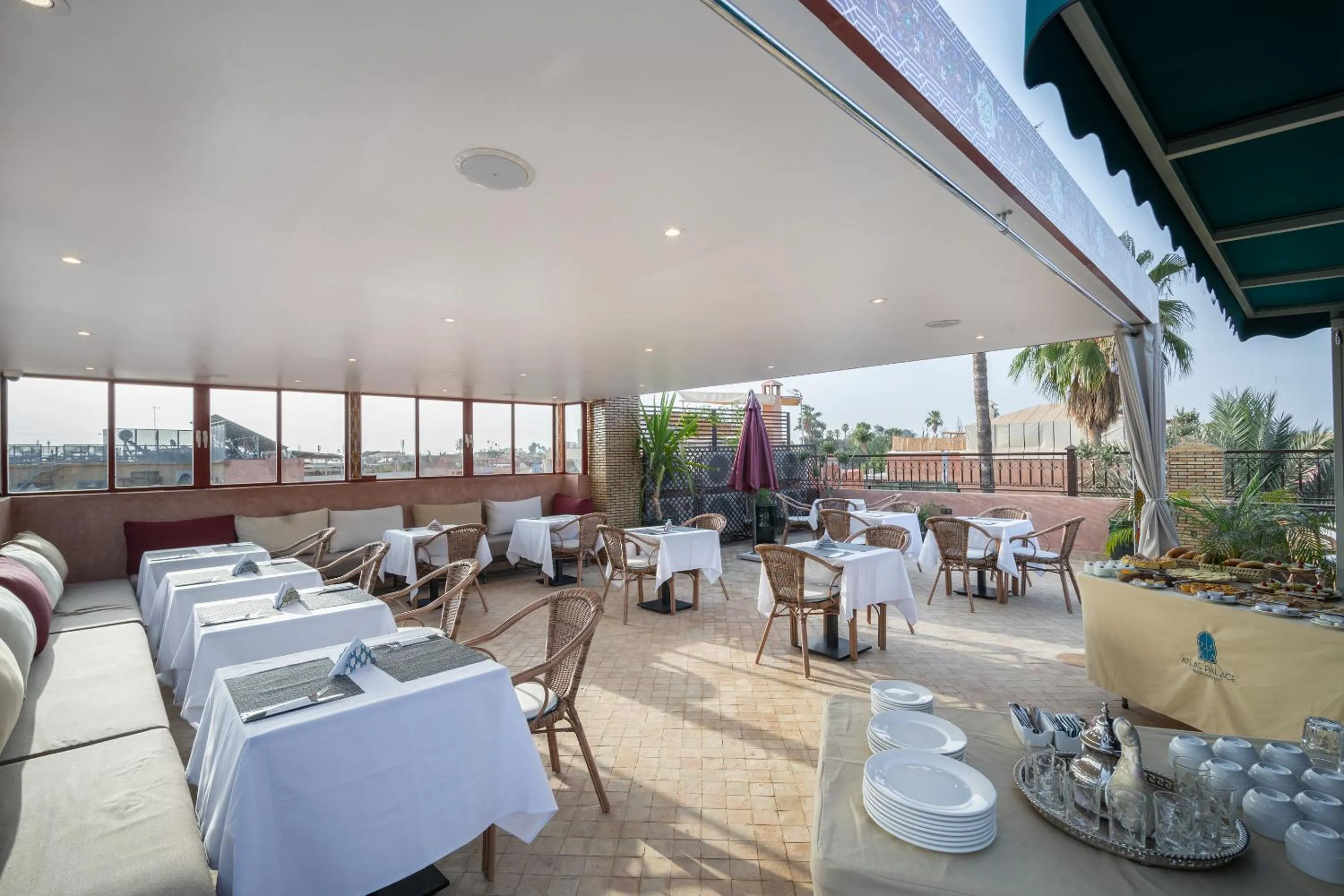 Restaurant/places to eat in Riad Atlas Palace & SPA