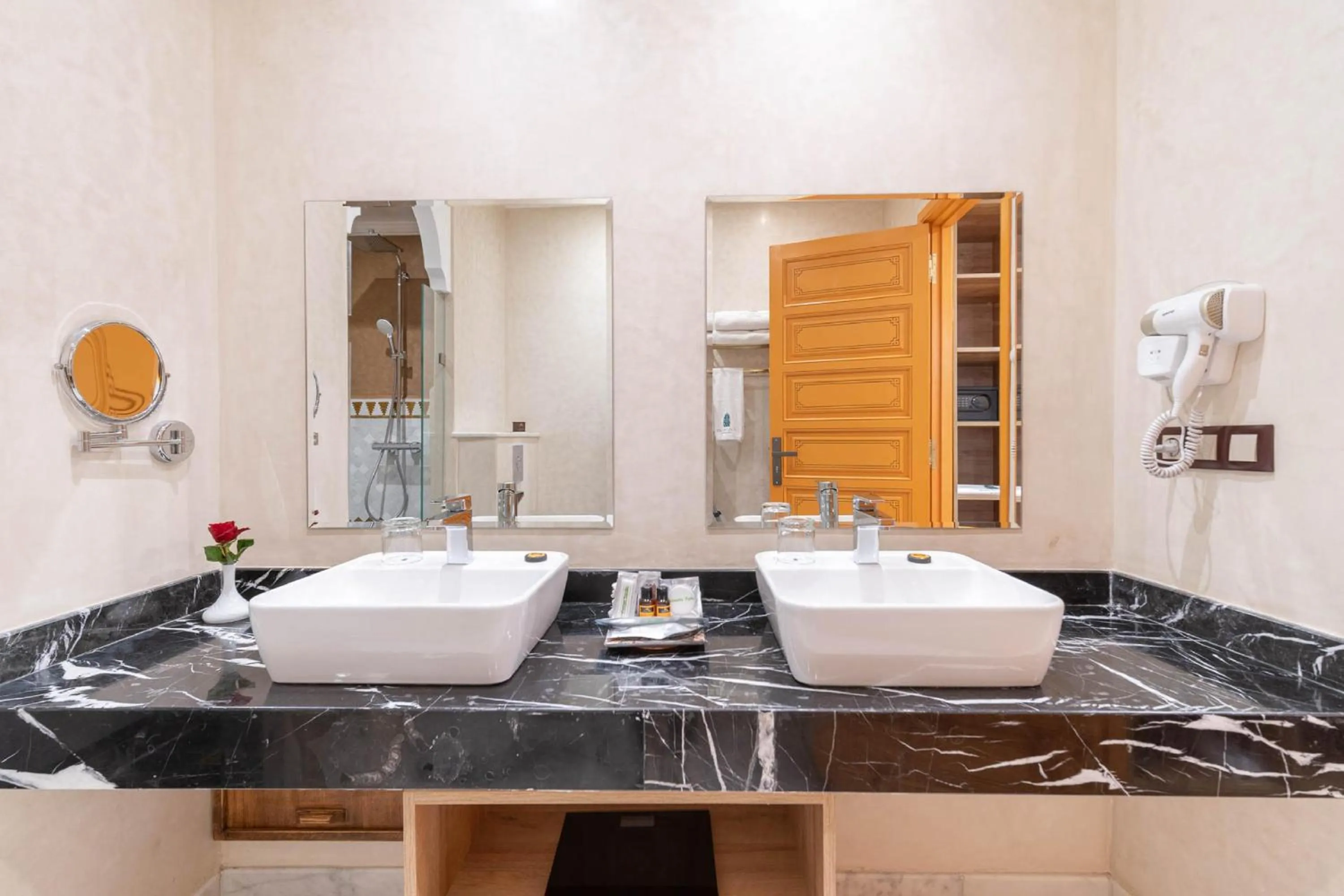 Bathroom in Riad Atlas Palace & SPA