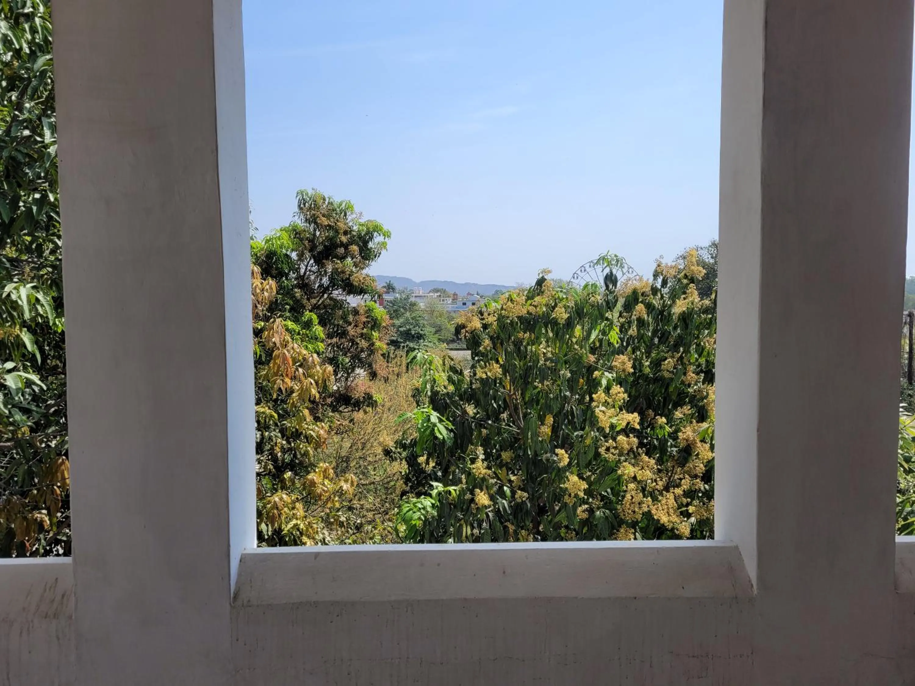 Garden view in Hotel Lakeside