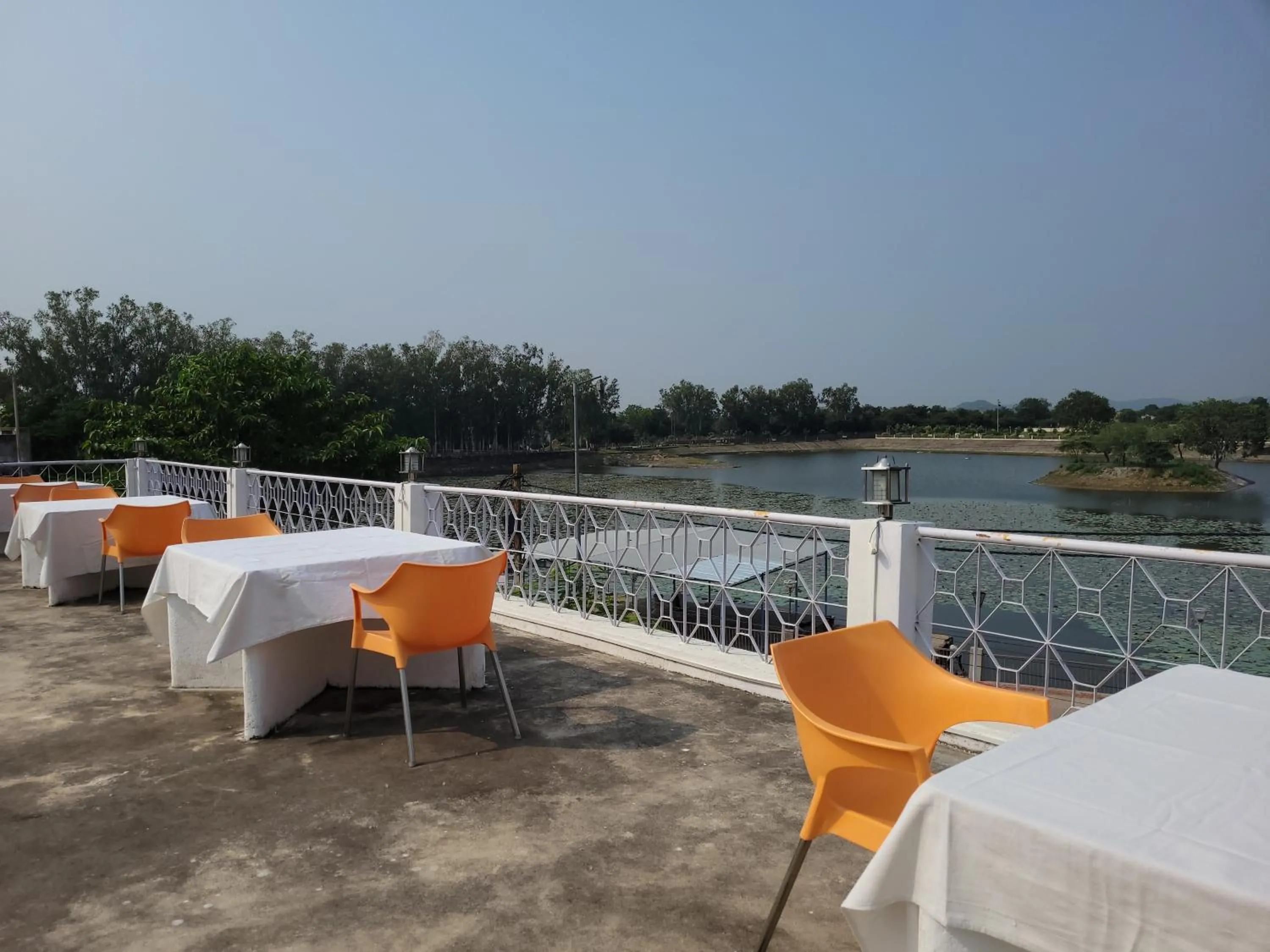 Natural landscape in Hotel Lakeside
