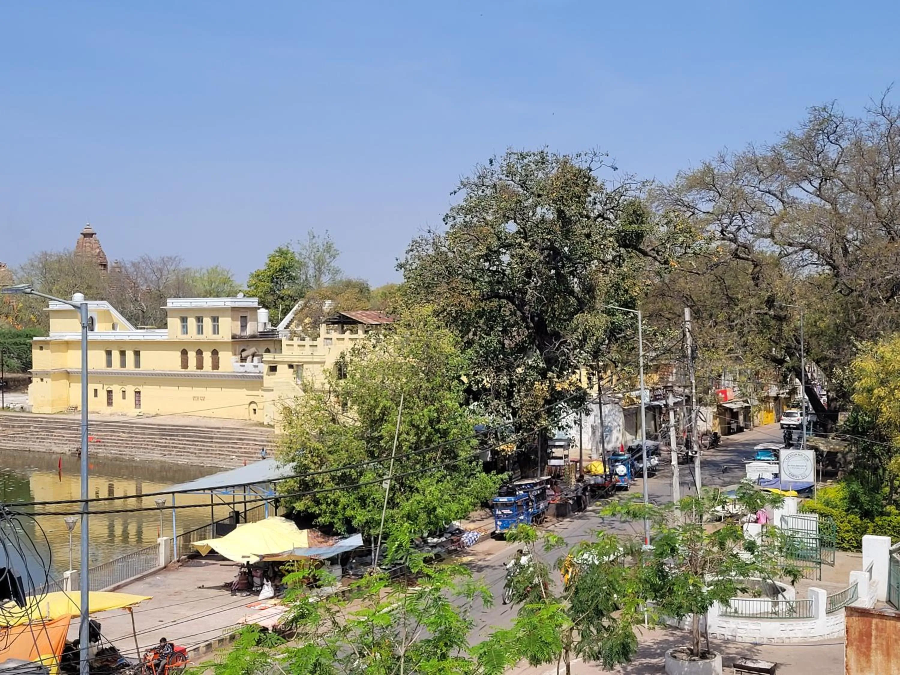 Street view in Hotel Lakeside