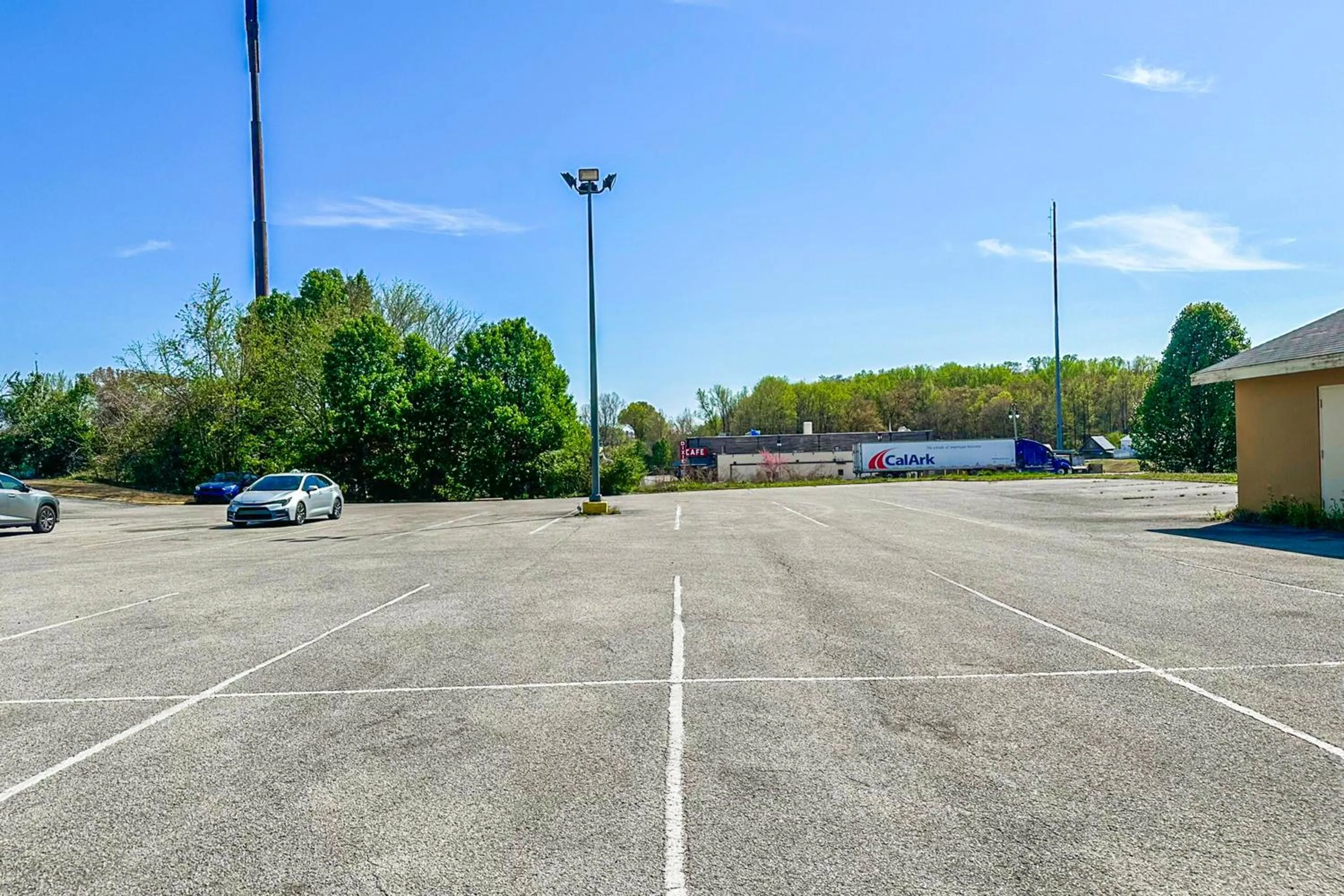 Parking in Jackson Hotel And Convention Center