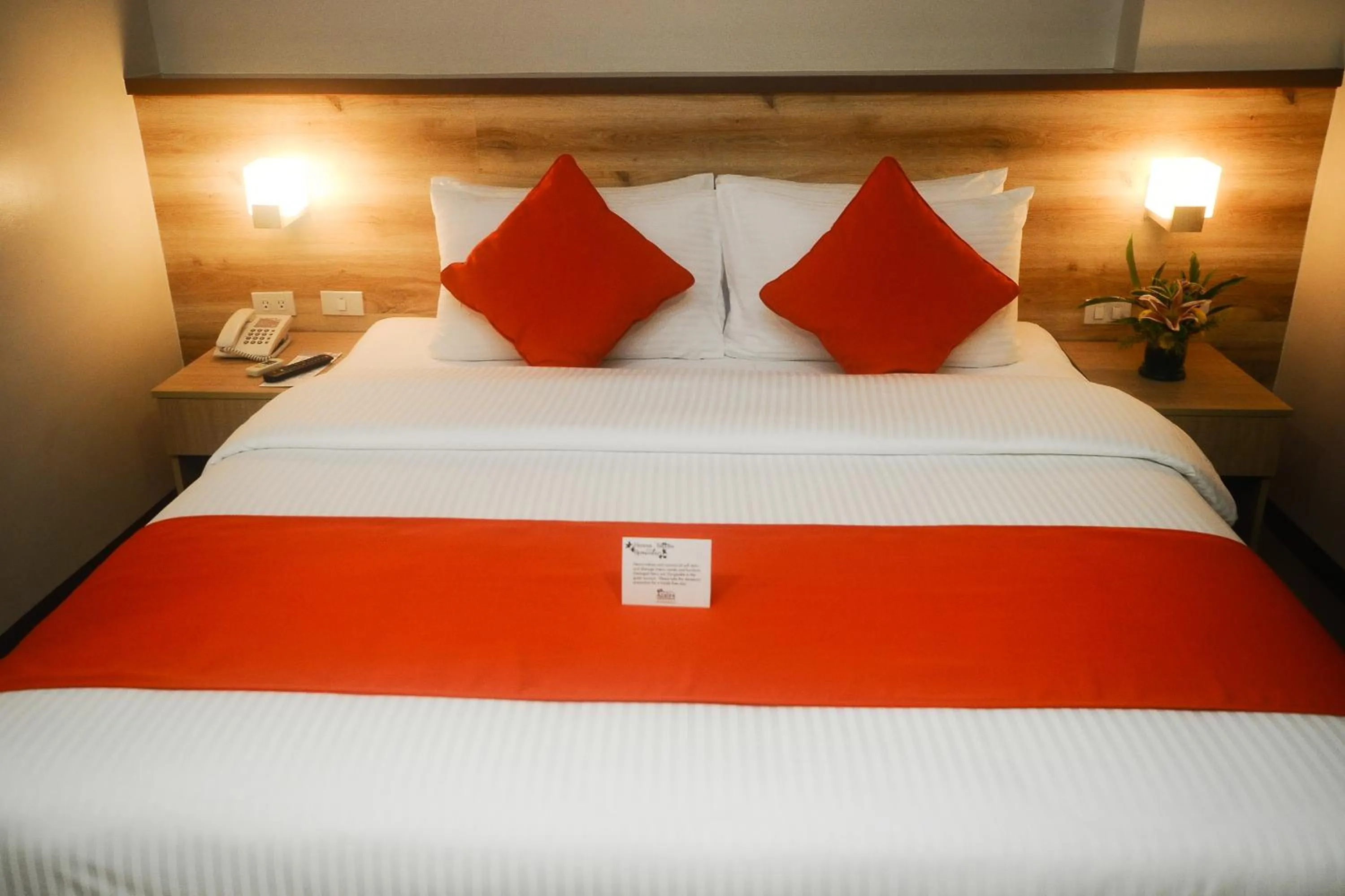 Bedroom, Bed in Azalea Hotels & Residences Boracay