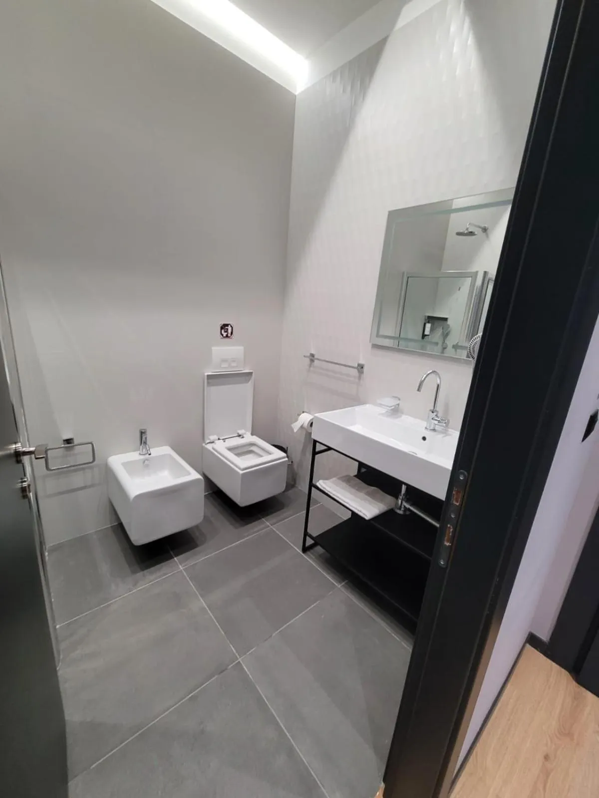 Toilet in Toer Hotel & SPA