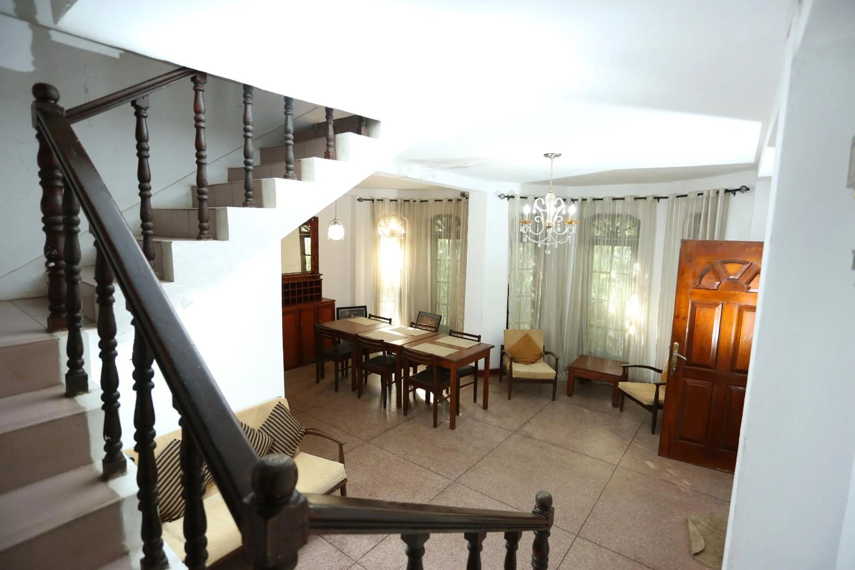 Communal lounge/ TV room in Tree Breeze Inn