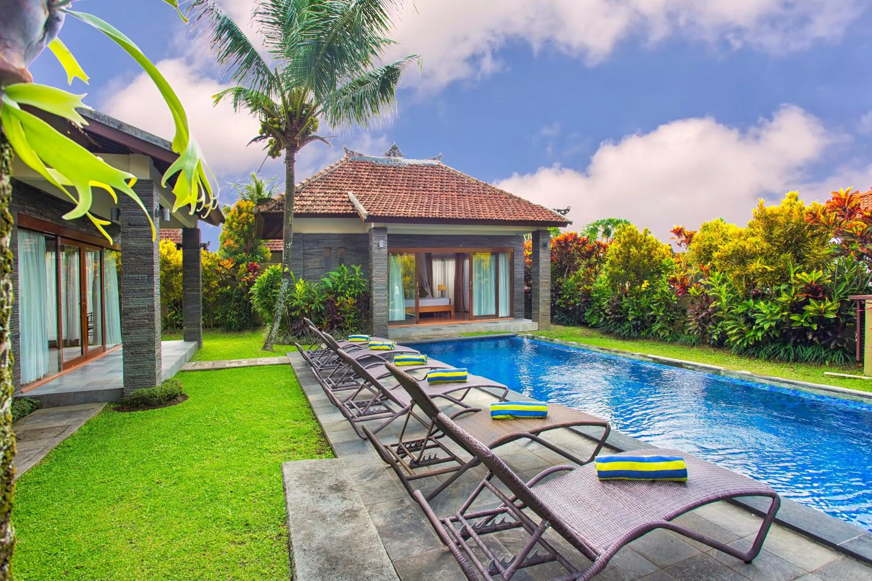 Property building in Ubud Heaven Sayan
