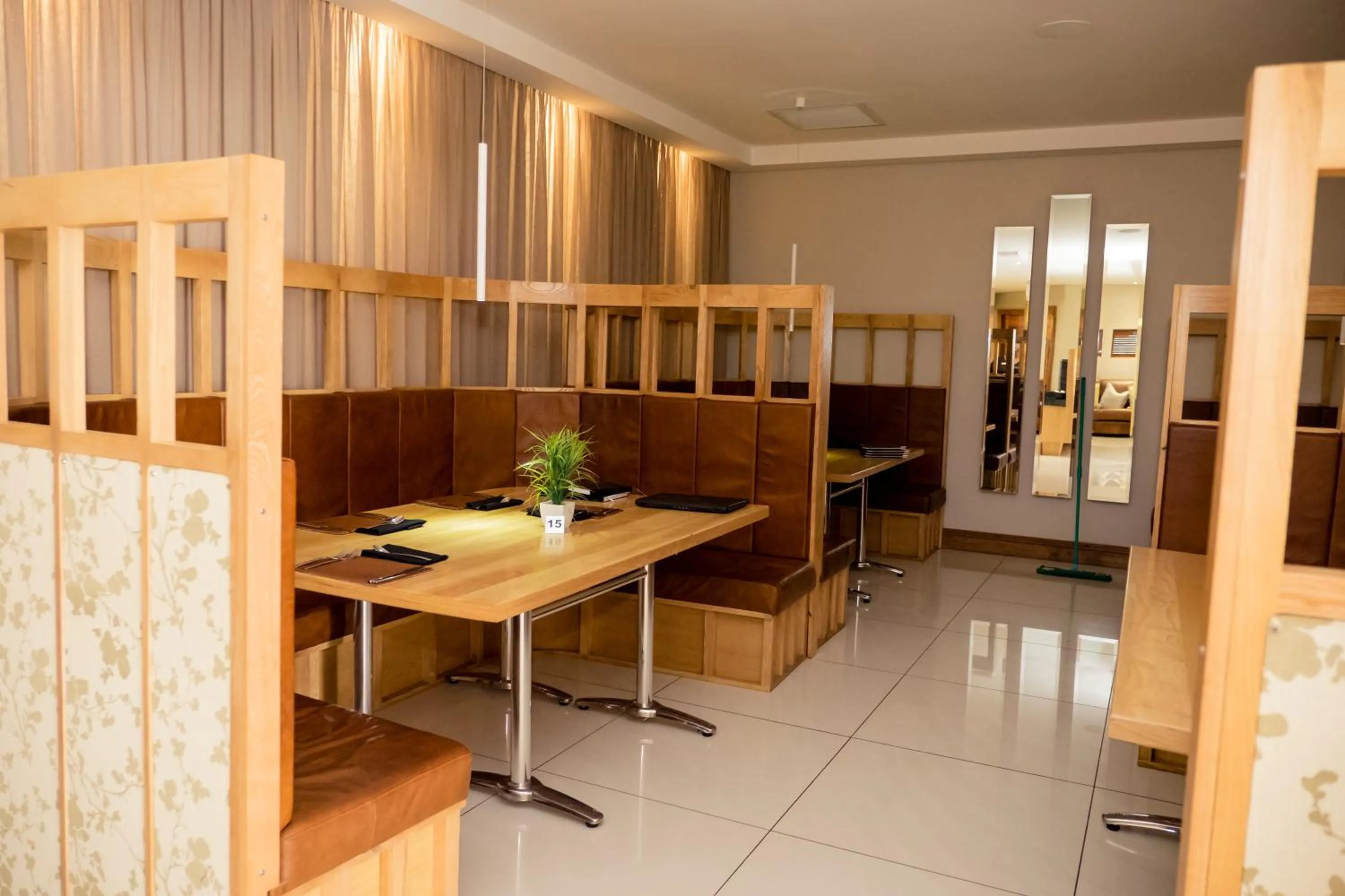 Food and drinks in Africanos Country Estate