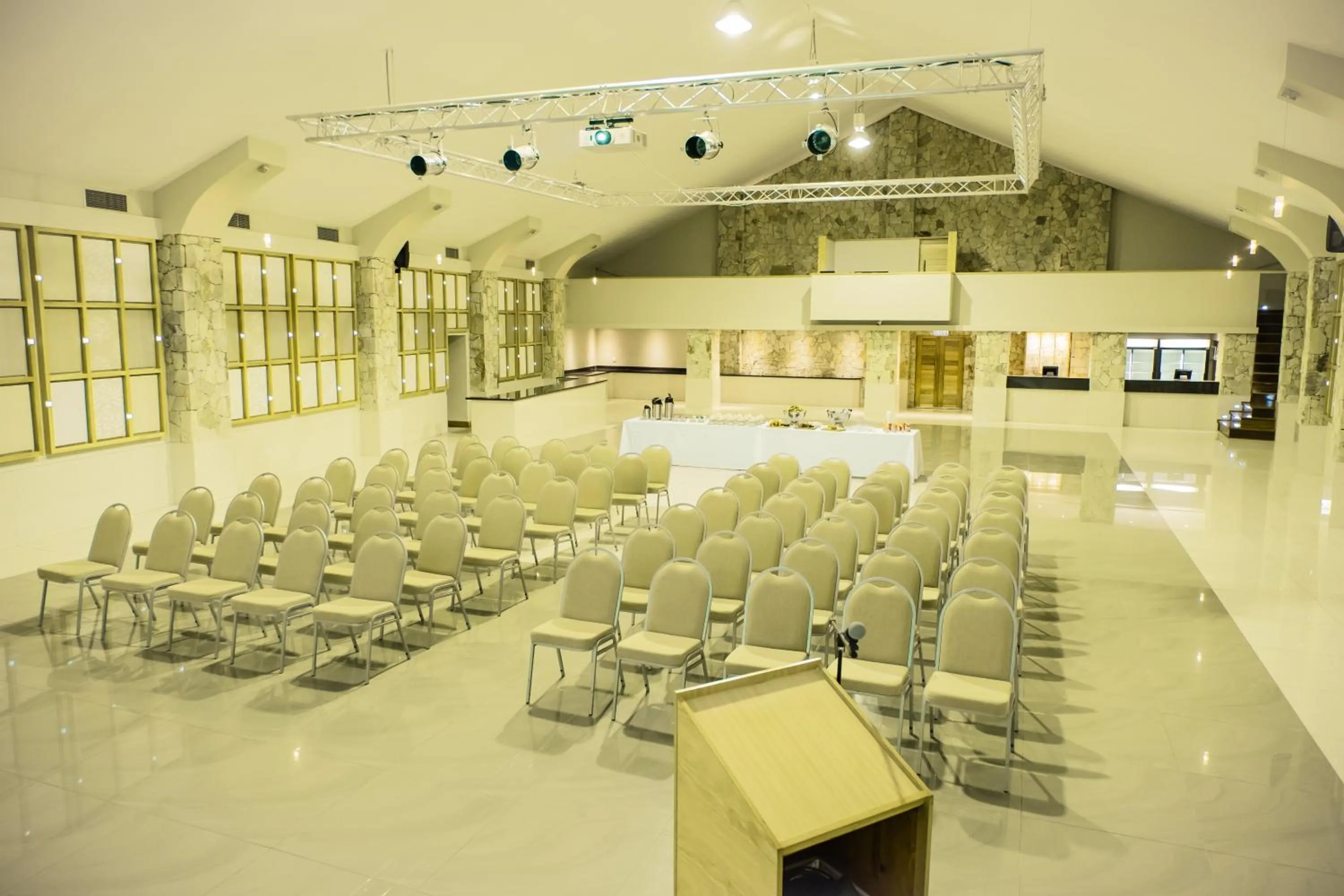 Banquet/Function facilities in Africanos Country Estate