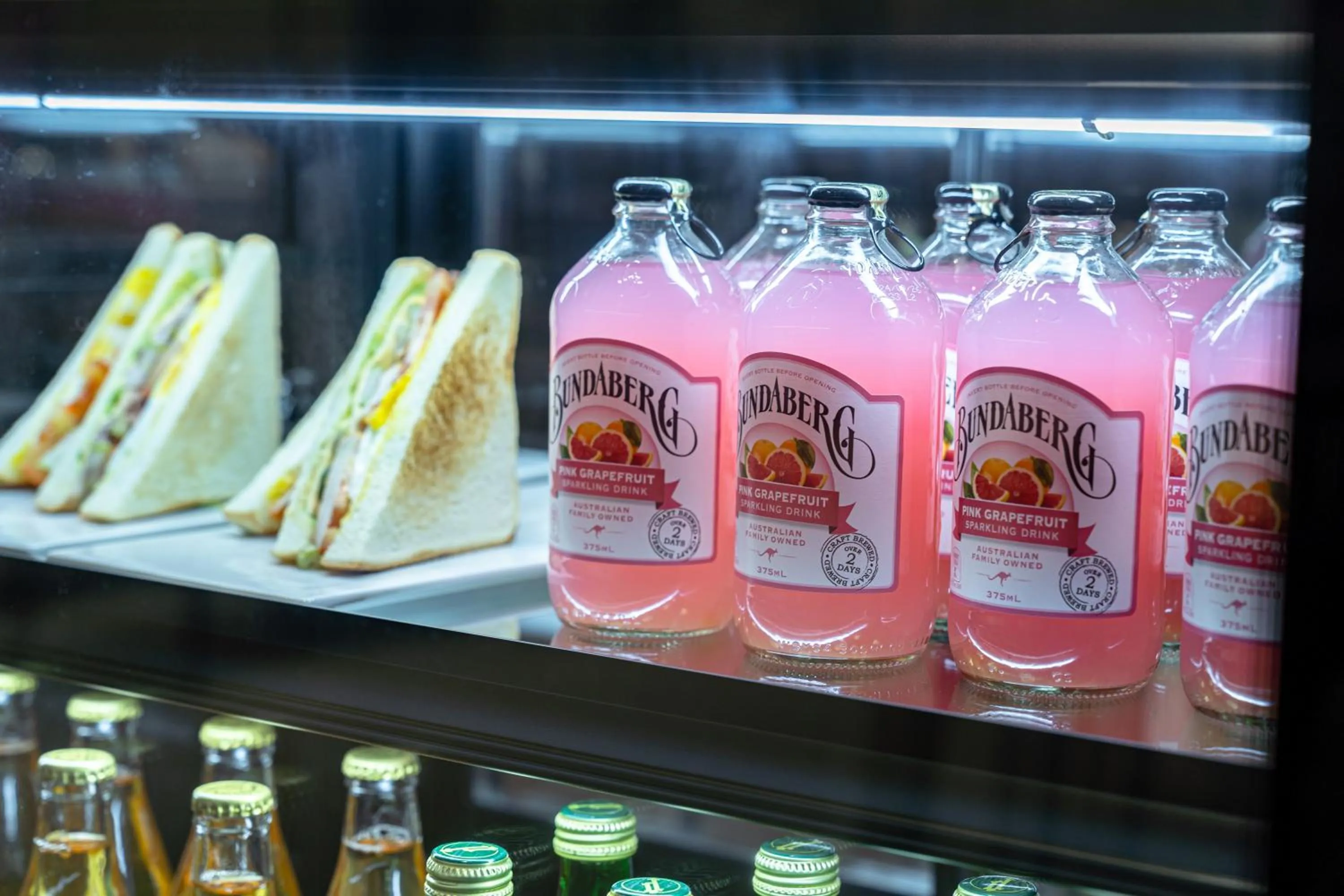 Restaurant/places to eat in The Prima Hotel Jongno