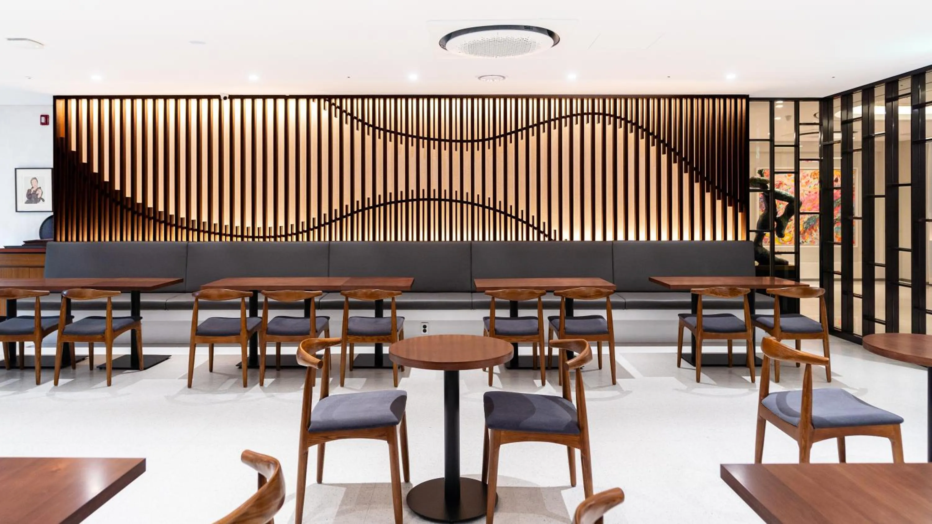 Restaurant/places to eat in The Prima Hotel Jongno