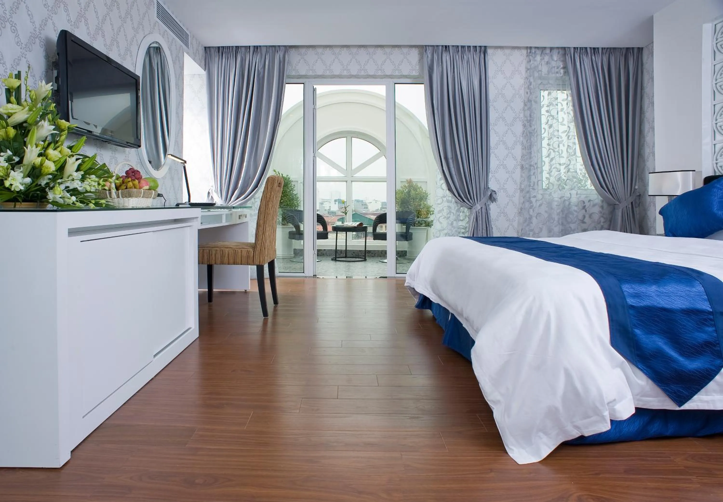 Photo of the whole room, Bed in Victor Gallery hotel & spa - Victor Group