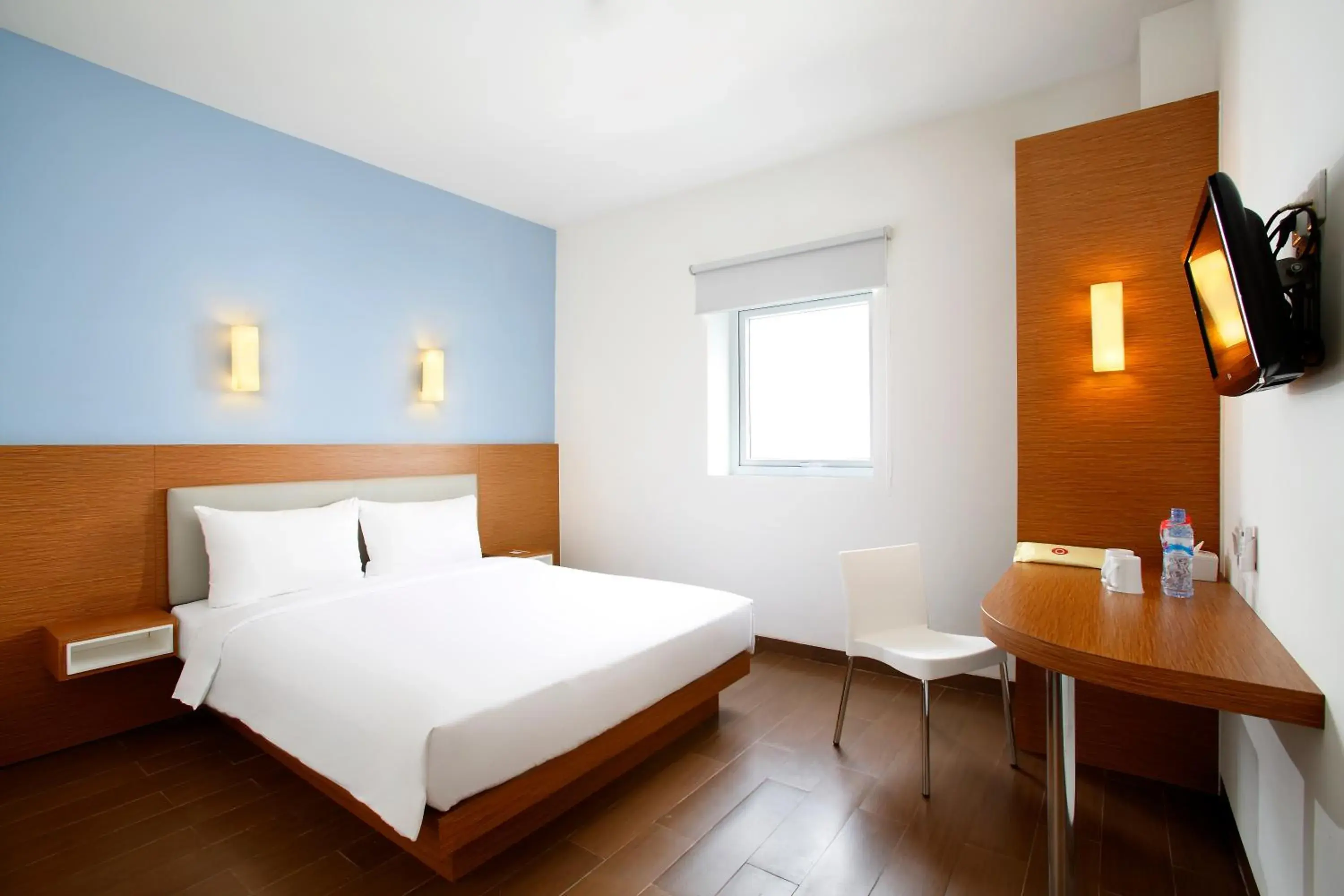 Smart Queen Room in Amaris Hotel Muara Bungo - Jambi Smart Queen Room in Amaris Hotel Muara Bungo - Jambi