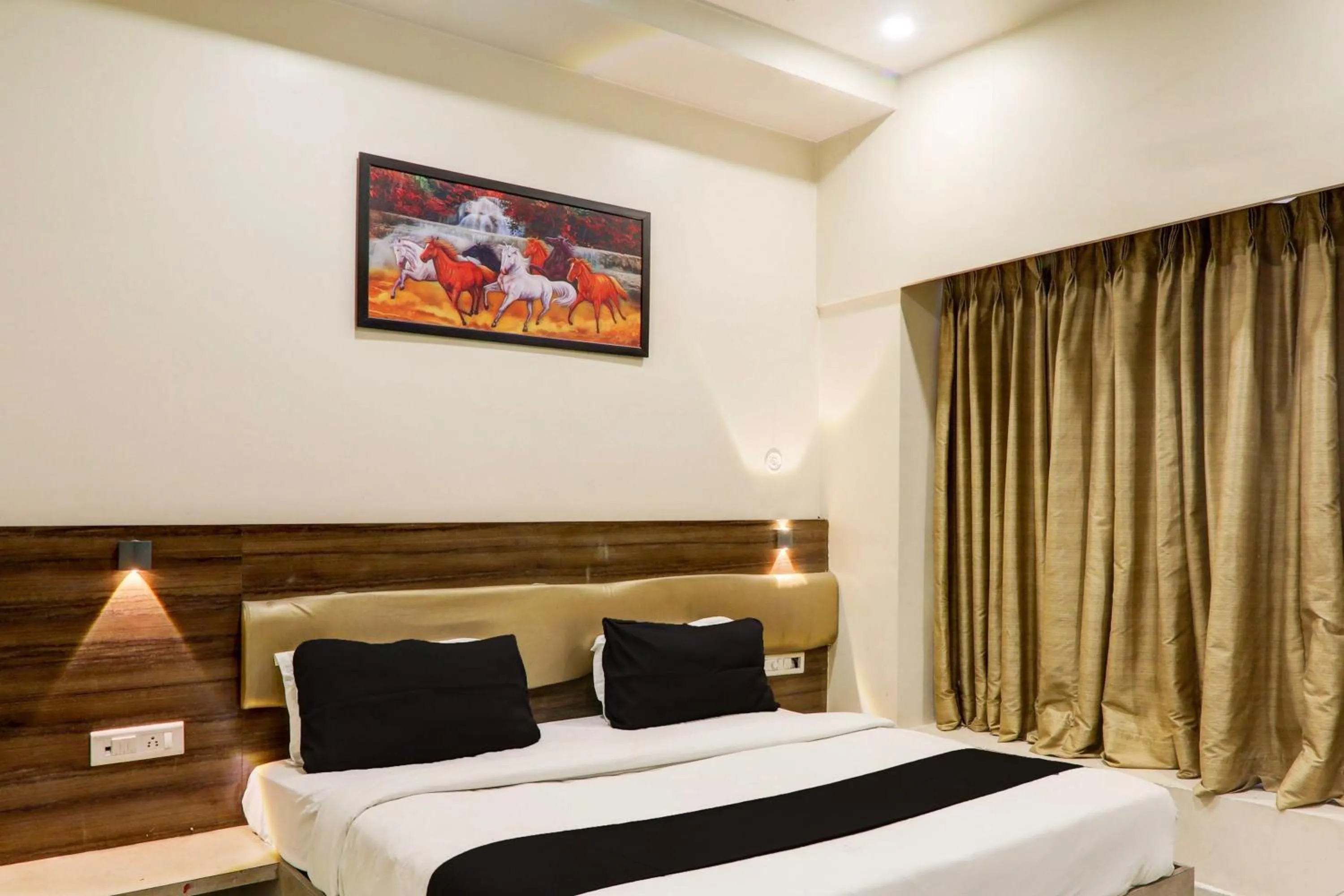 Bedroom in Hotel O DR Palace