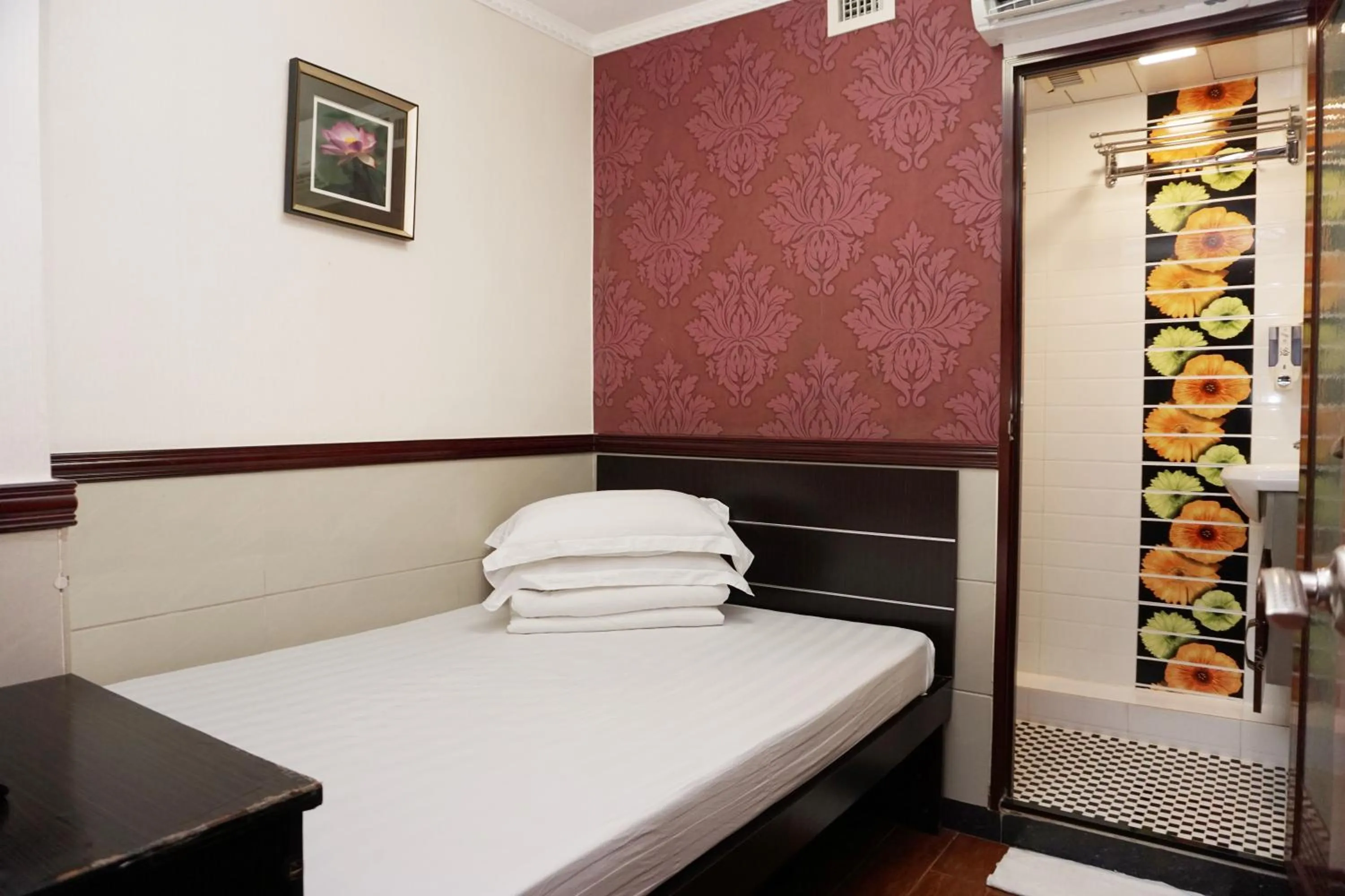 Bed in Hang Ho Hostel